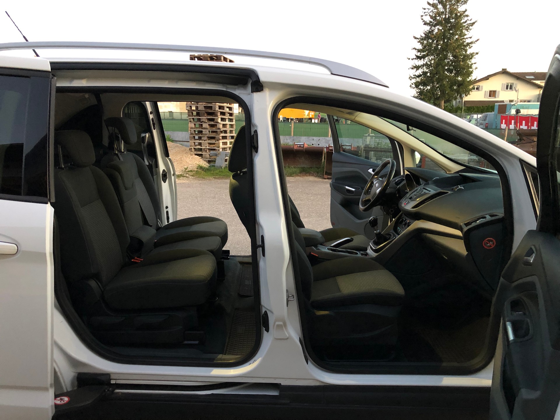 FORD Grand C-Max 1.0 SCTi Carving-image-8