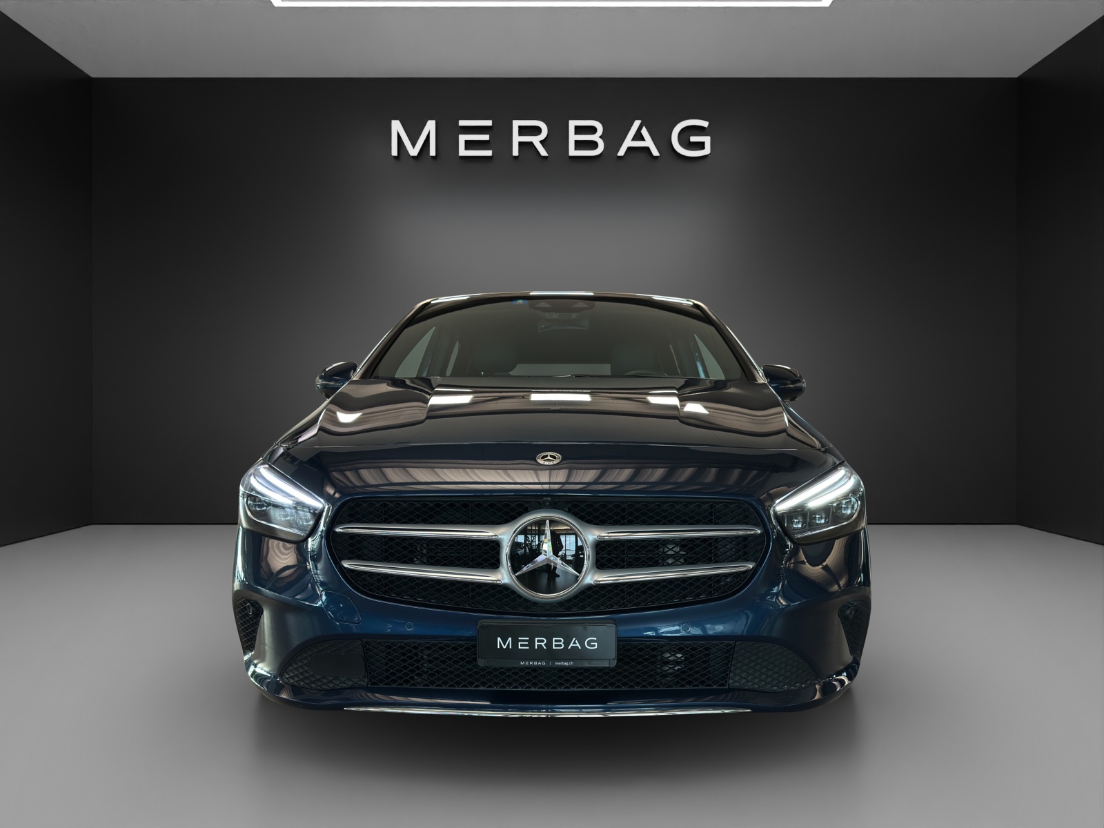 MERCEDES-BENZ B 200 4M Progressive-image-1