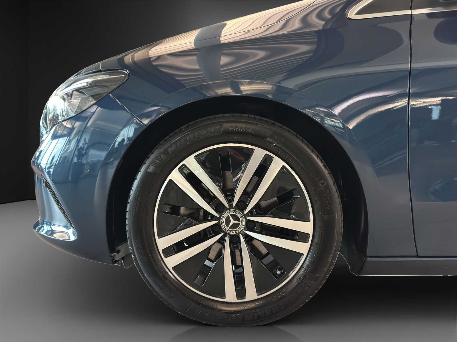 MERCEDES-BENZ B 200 4M Progressive-image-7