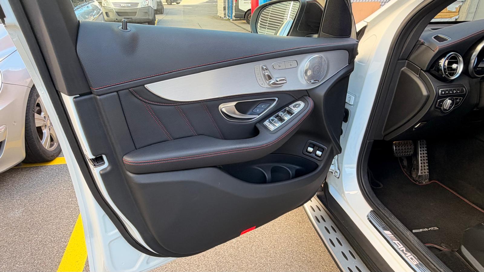 MERCEDES-BENZ GLC 43 AMG 4Matic 9G-Tronic-image-12