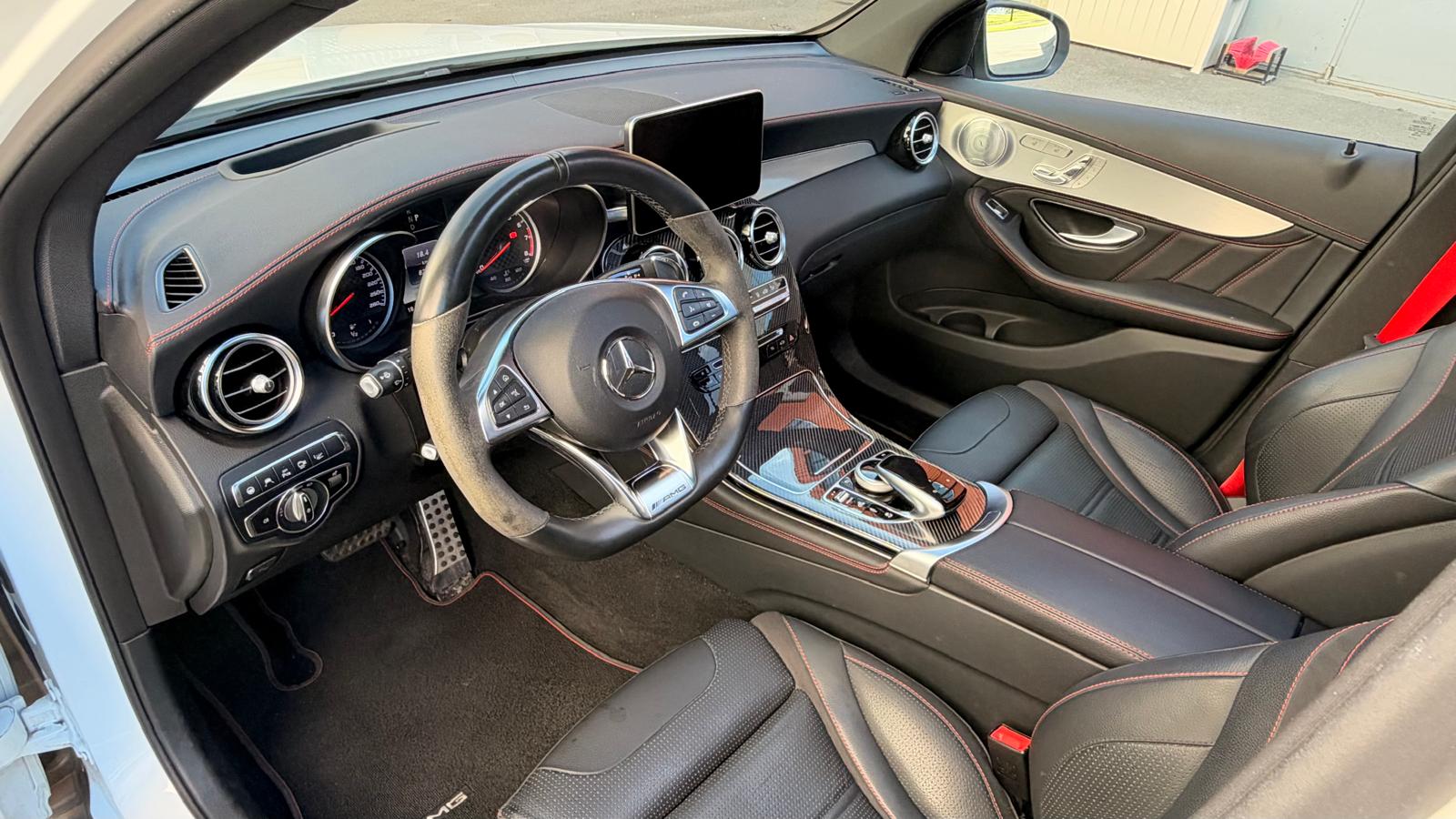 MERCEDES-BENZ GLC 43 AMG 4Matic 9G-Tronic-image-9