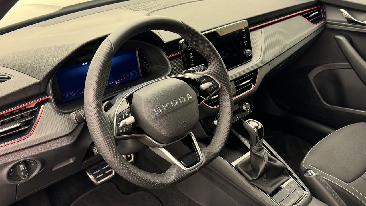 SKODA Kamiq 1.5 TSI ACT Monte Carlo DSG-image-6