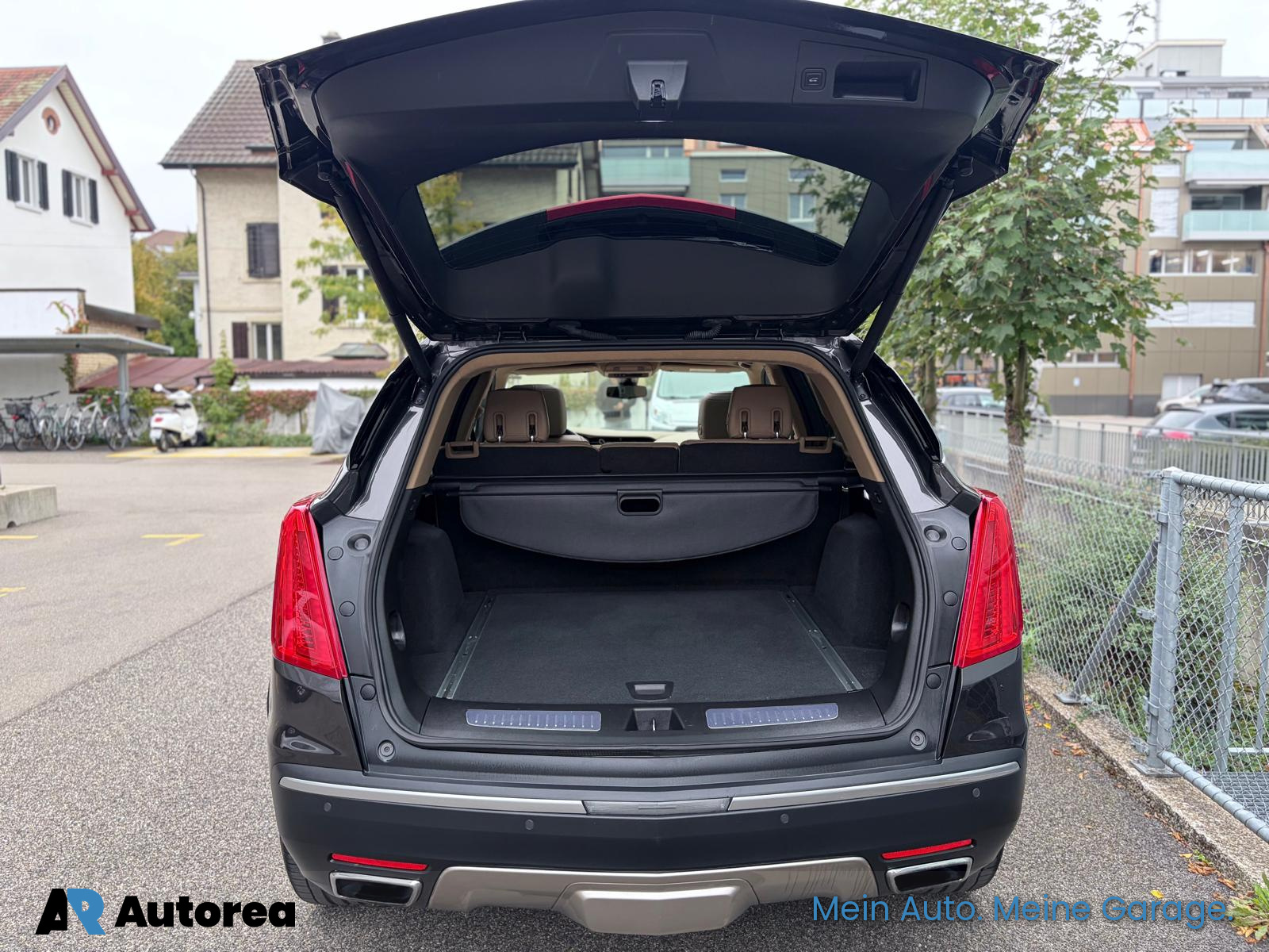 CADILLAC XT5 Crossover 3.6 Luxury Automatic-image-7