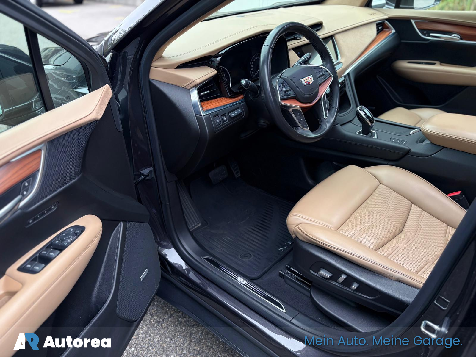 CADILLAC XT5 Crossover 3.6 Luxury Automatic-image-14