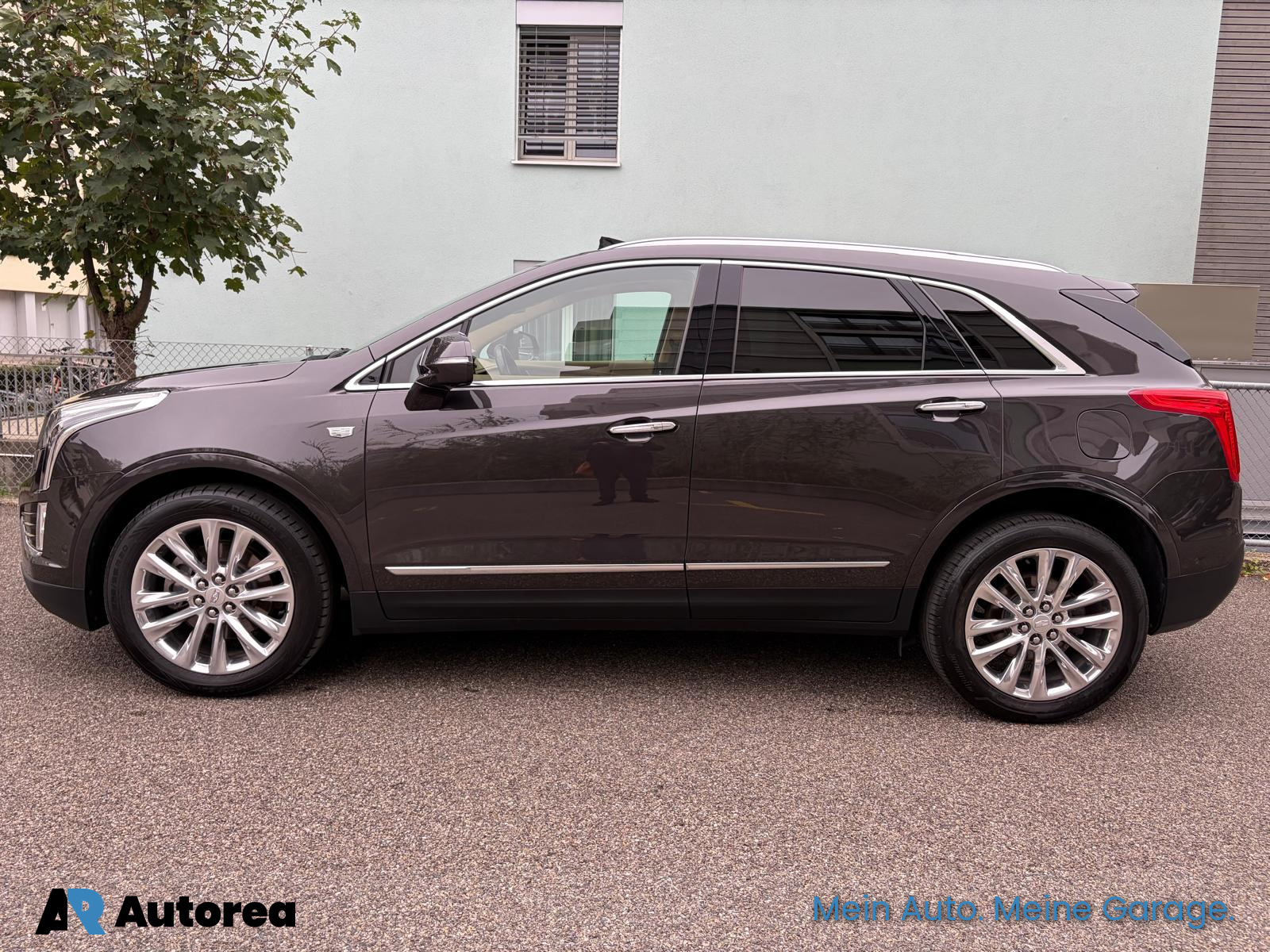 CADILLAC XT5 Crossover 3.6 Luxury Automatic-image-9