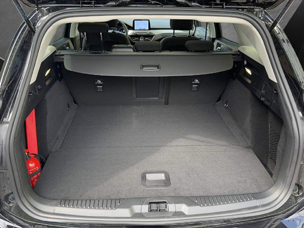 FORD Focus Station Wagon 1.0i EcoB Hybrid 155 Active Style-image-15