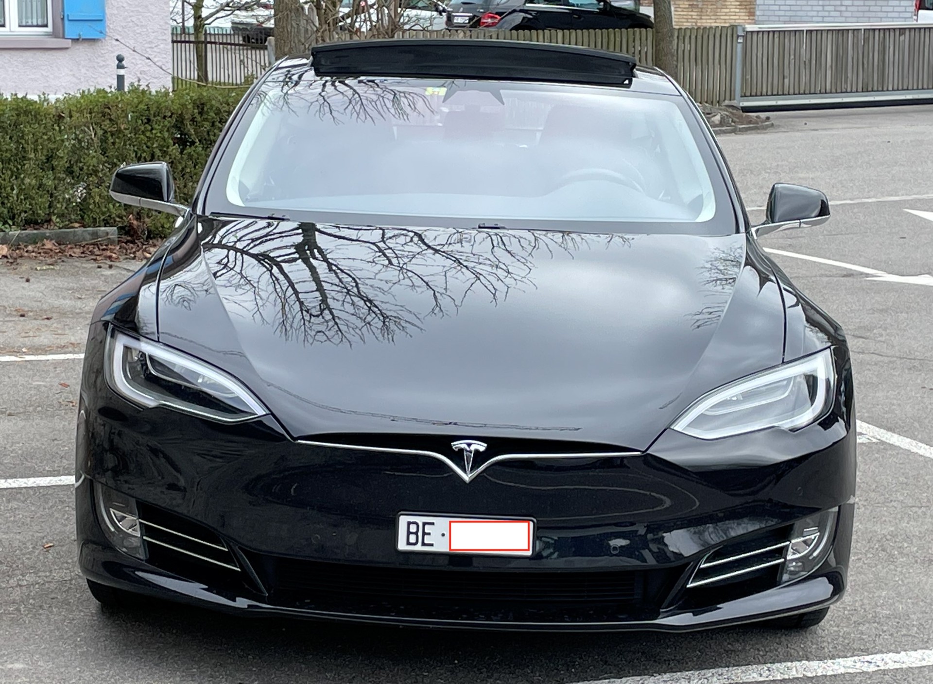 TESLA Model S 90 D-image-0