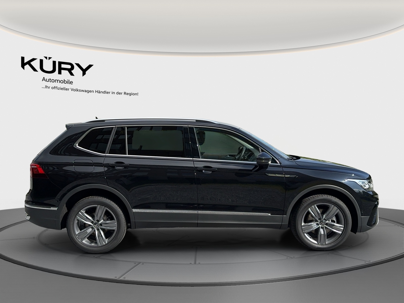 VW Tiguan Allspace 2.0TSI Elegance 4Motion DSG-image-3
