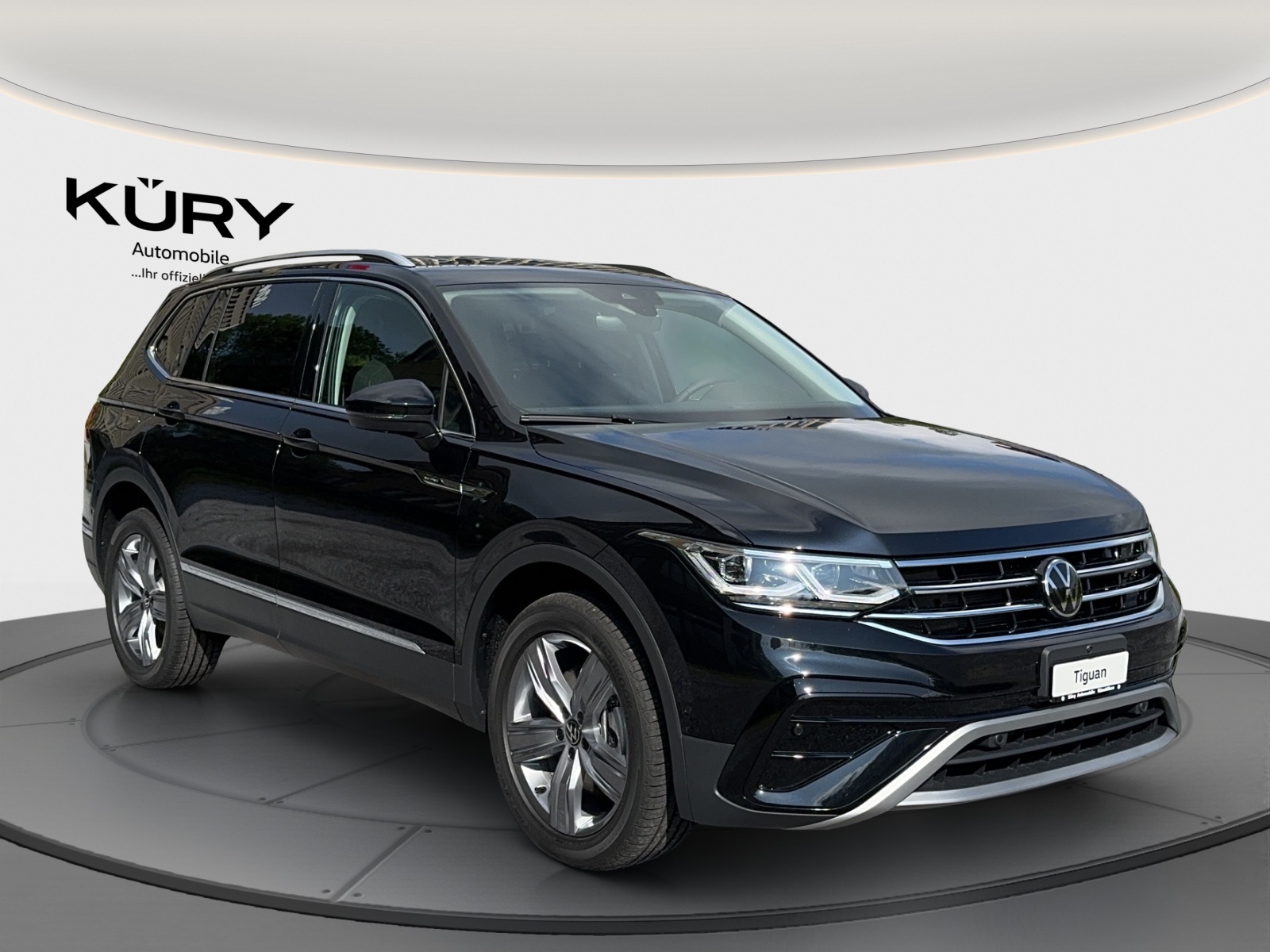VW Tiguan Allspace 2.0TSI Elegance 4Motion DSG-image-2