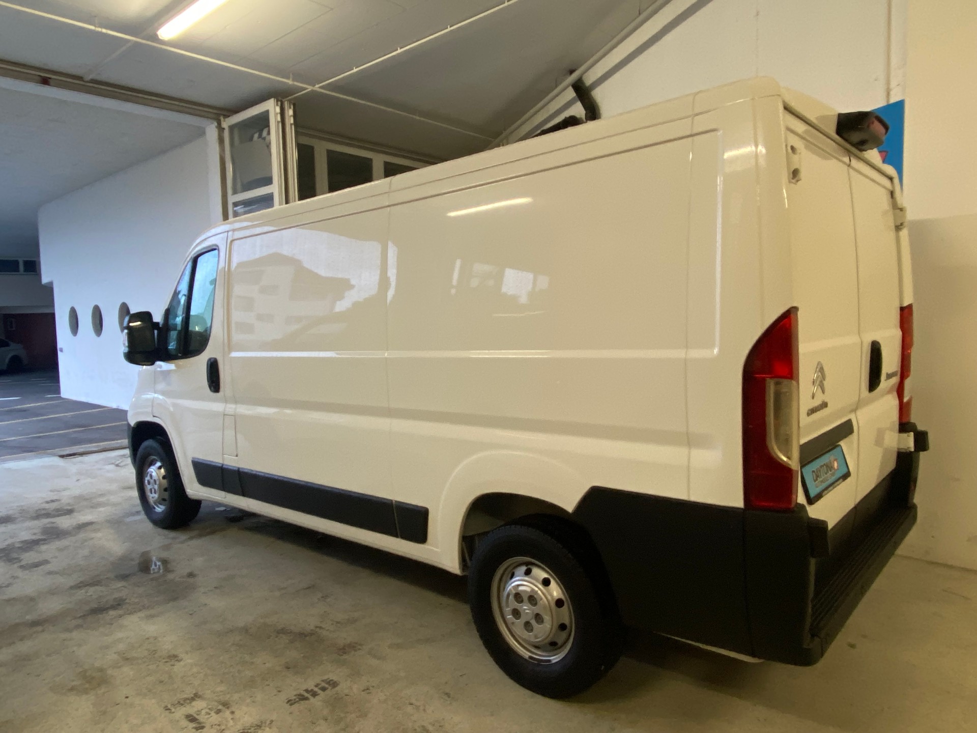 CITROEN Jumper 30 2.2 BlueHDi 120 Control L2H1-image-1