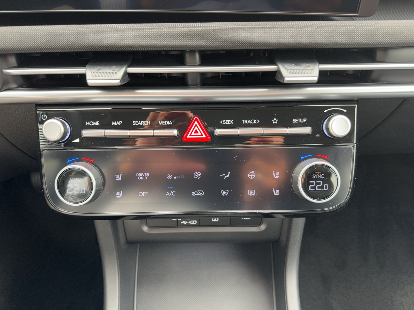 HYUNDAI Tucson 1.6 HEV Vertex 4WD-image-18