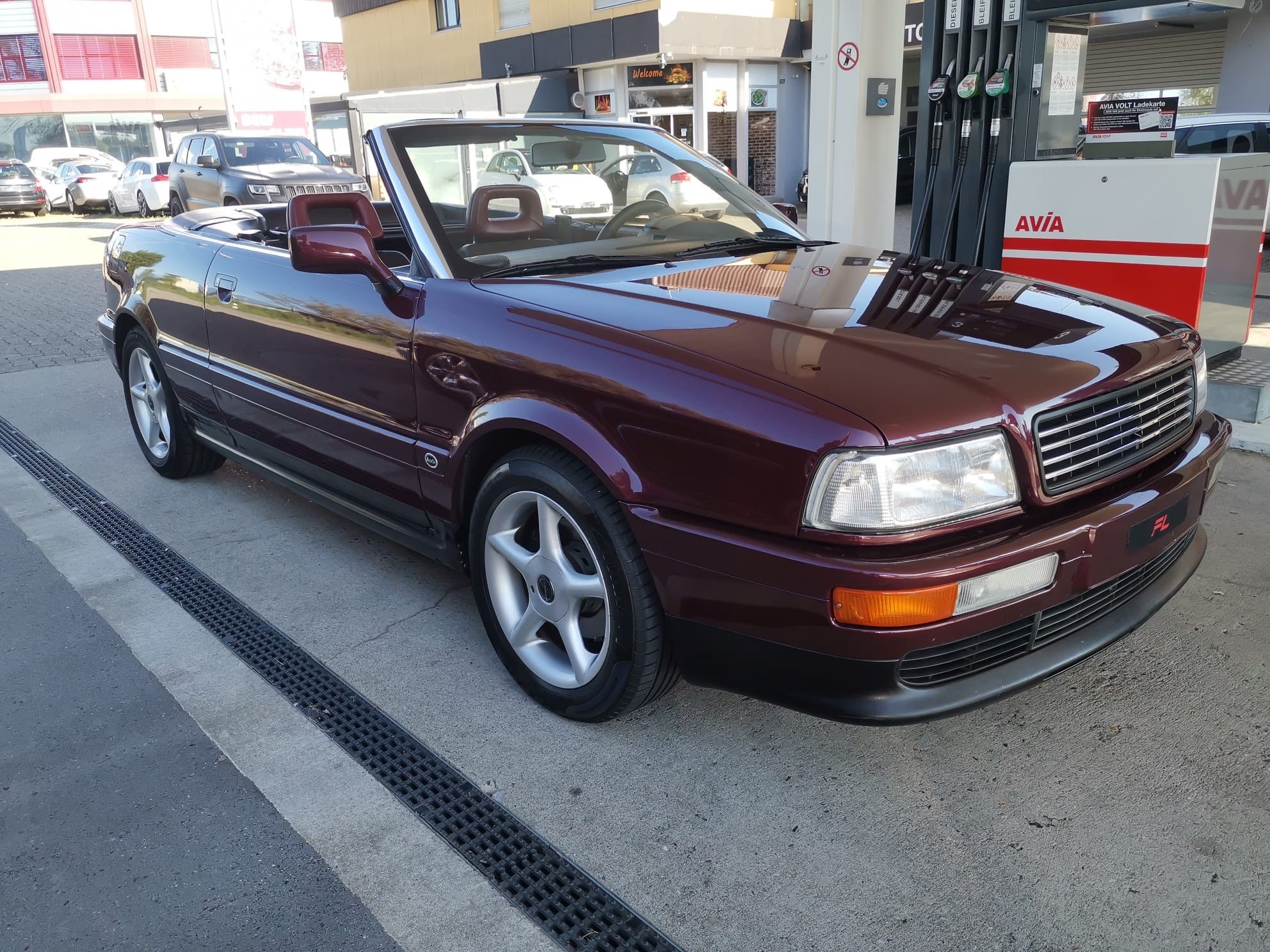 Car photo