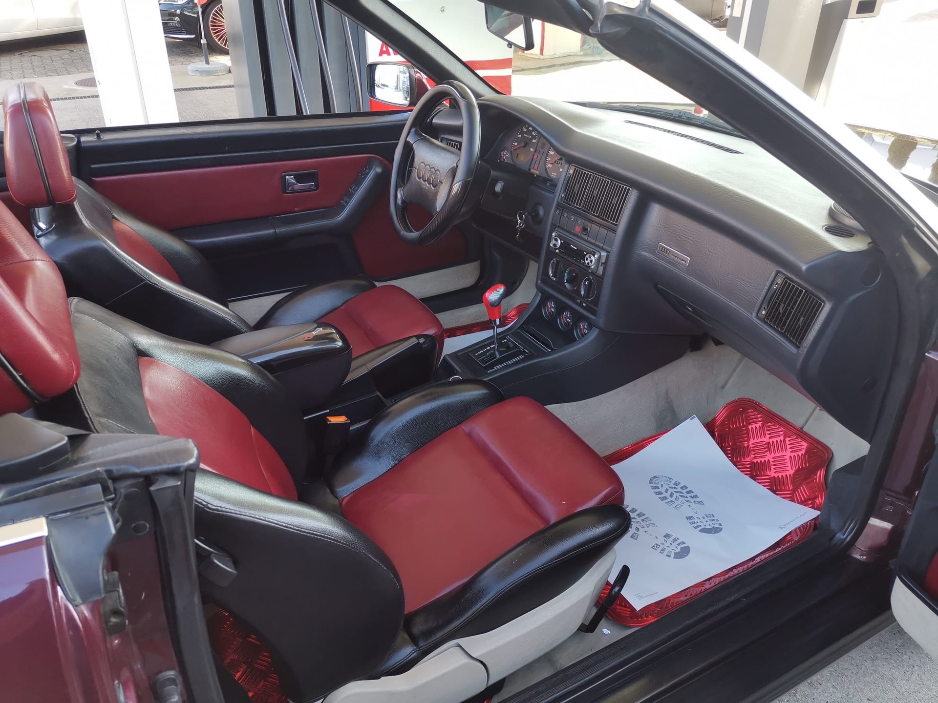 AUDI Cabriolet 2.6 E-image-12