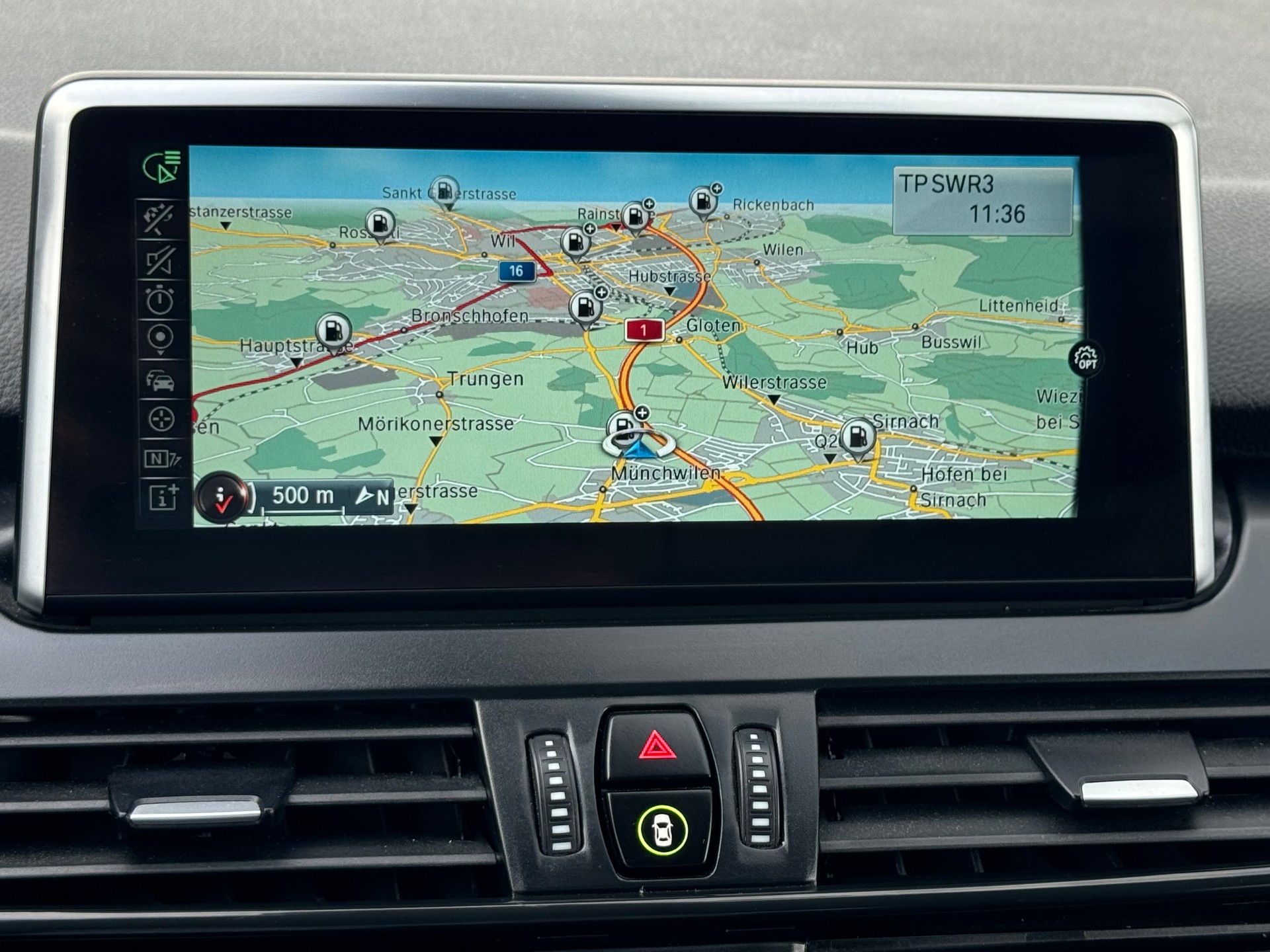 BMW 218d Gran Tourer Luxury Line Steptronic-image-9