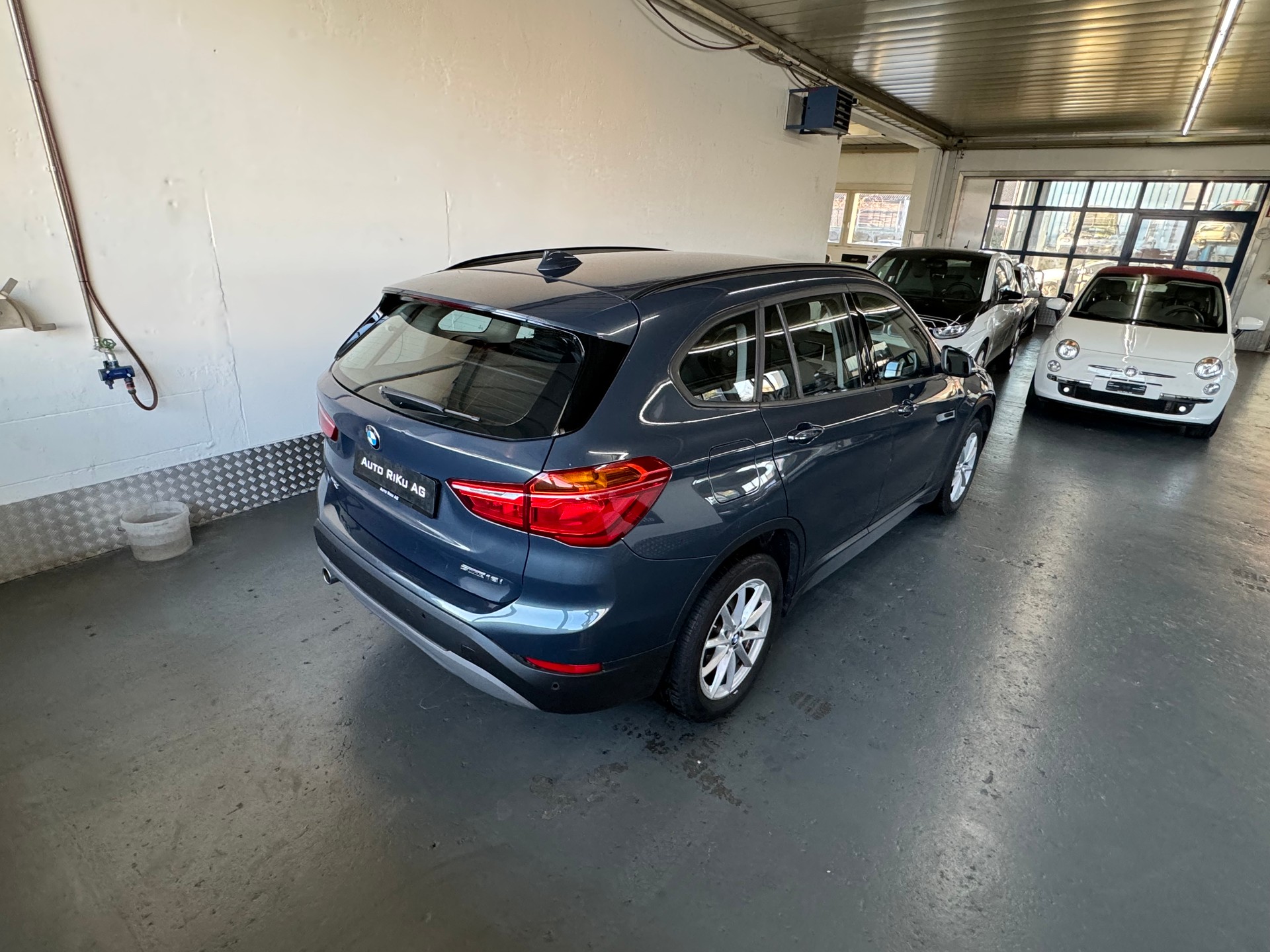 BMW X1 sDrive 18i Sport Line-image-7