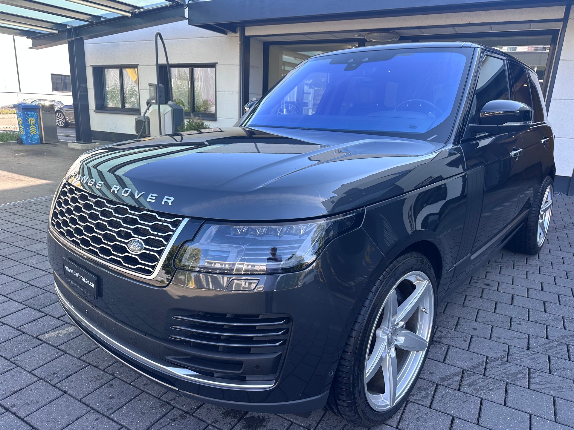 LAND ROVER Range Rover 4.4 SDV8 Autobiography Automatic
