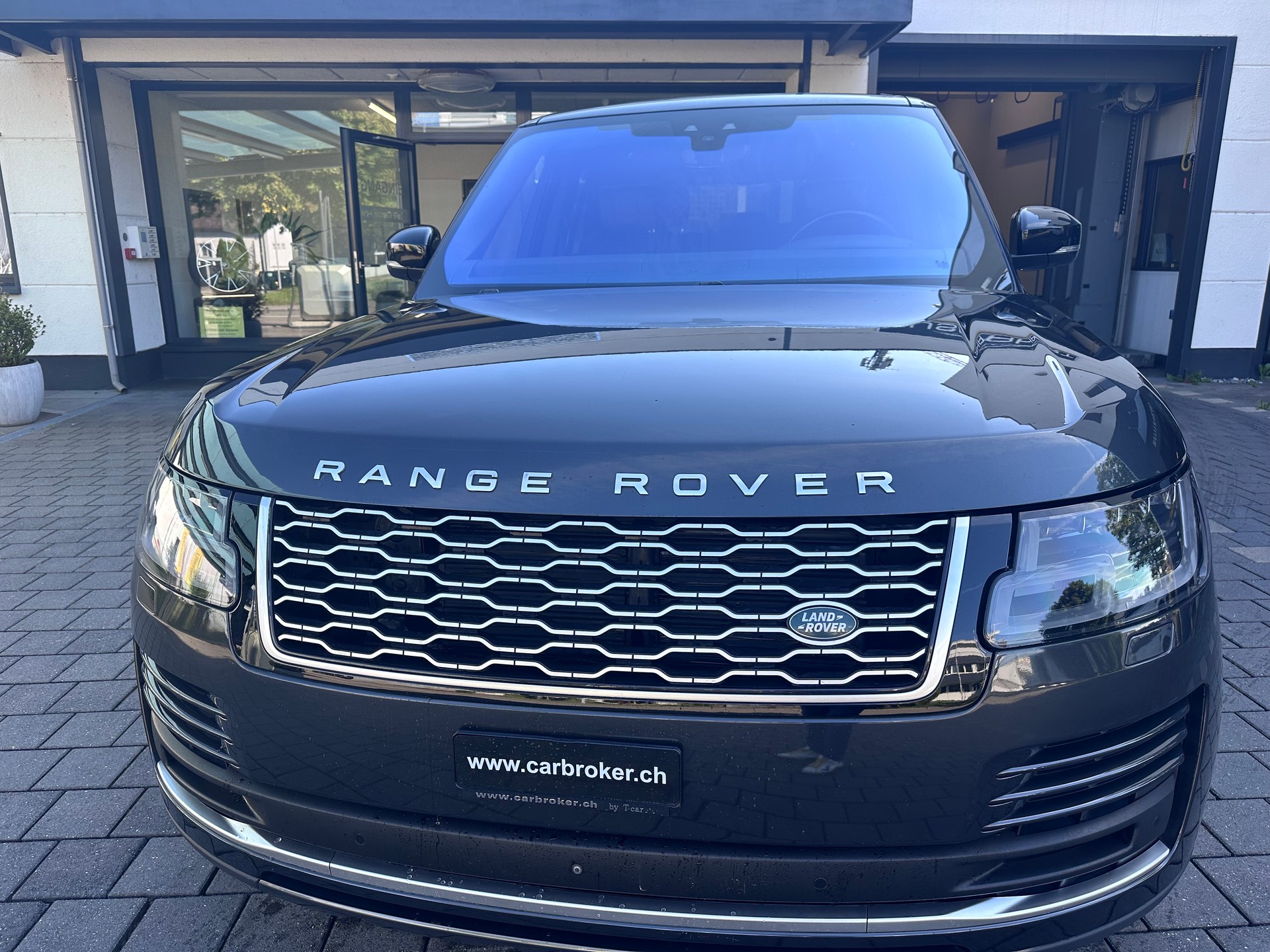 LAND ROVER Range Rover 4.4 SDV8 Autobiography Automatic-image-3