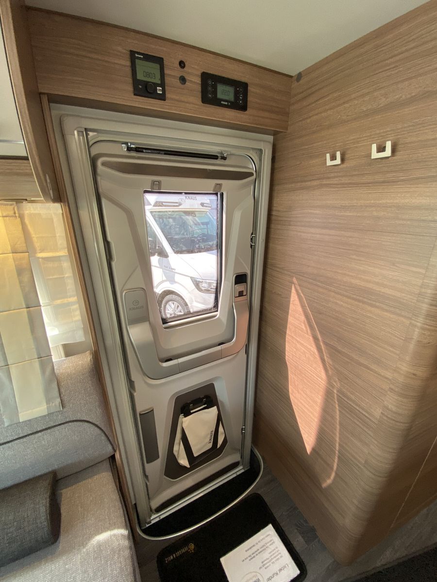 KNAUS Live I 700 MEG-image-3