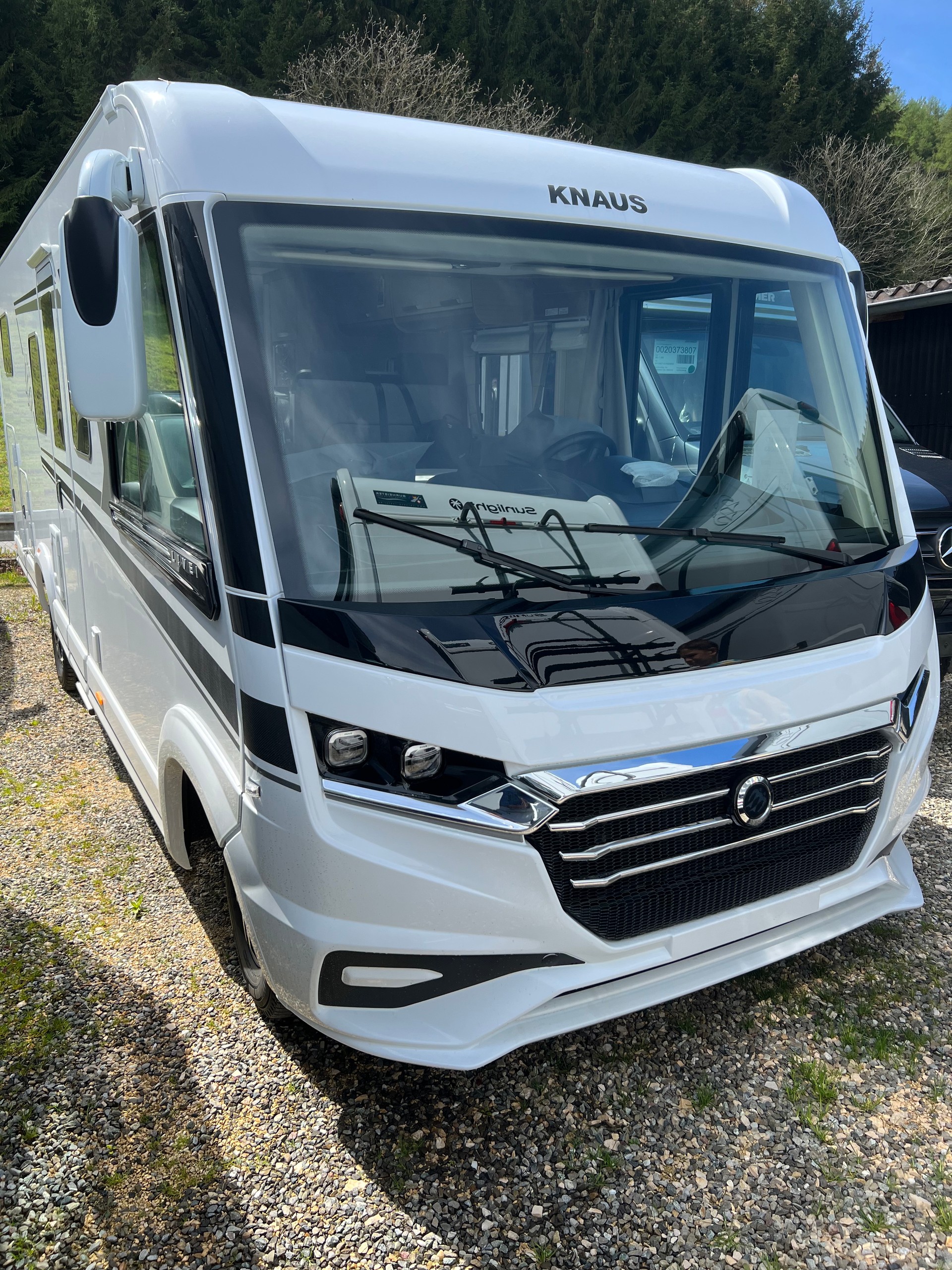 KNAUS Live I 700 MEG-image-0