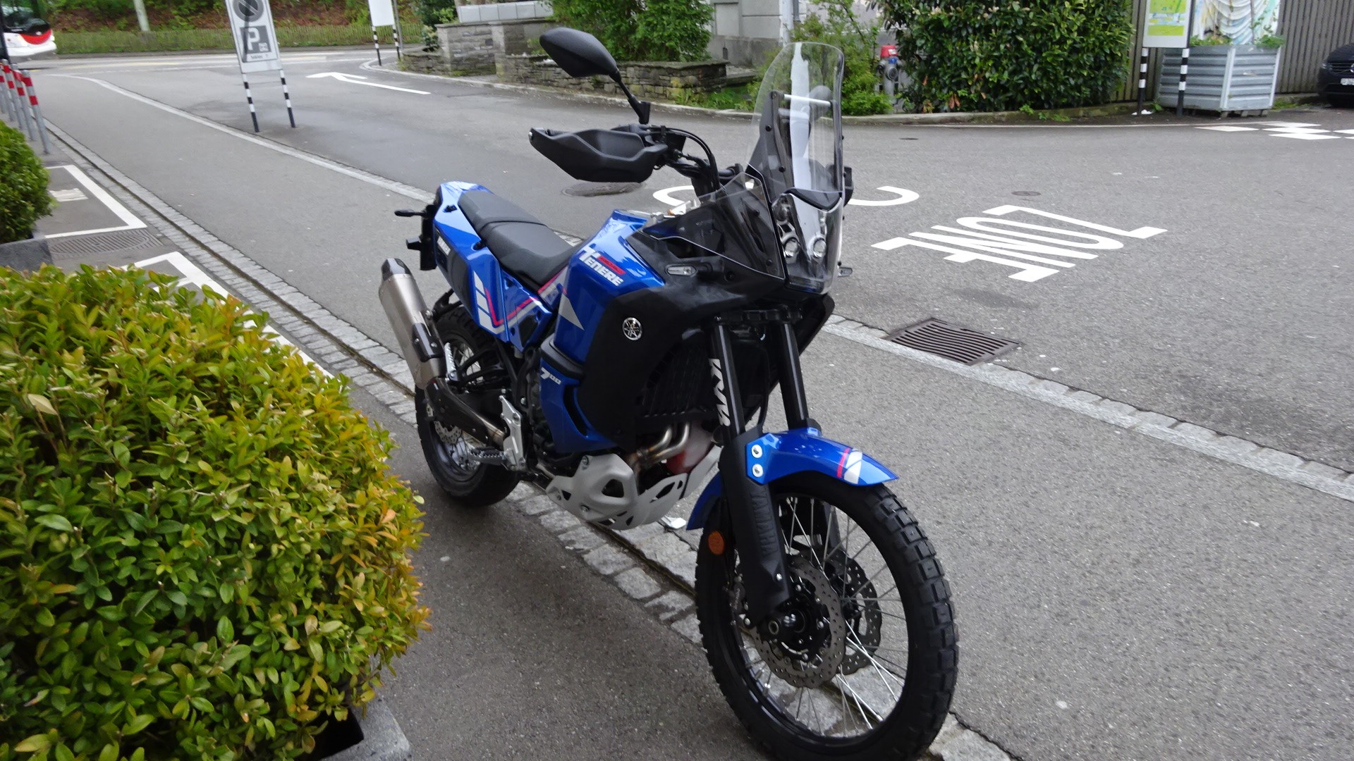 YAMAHA Tenere 700 World Rally-showroom-element-3