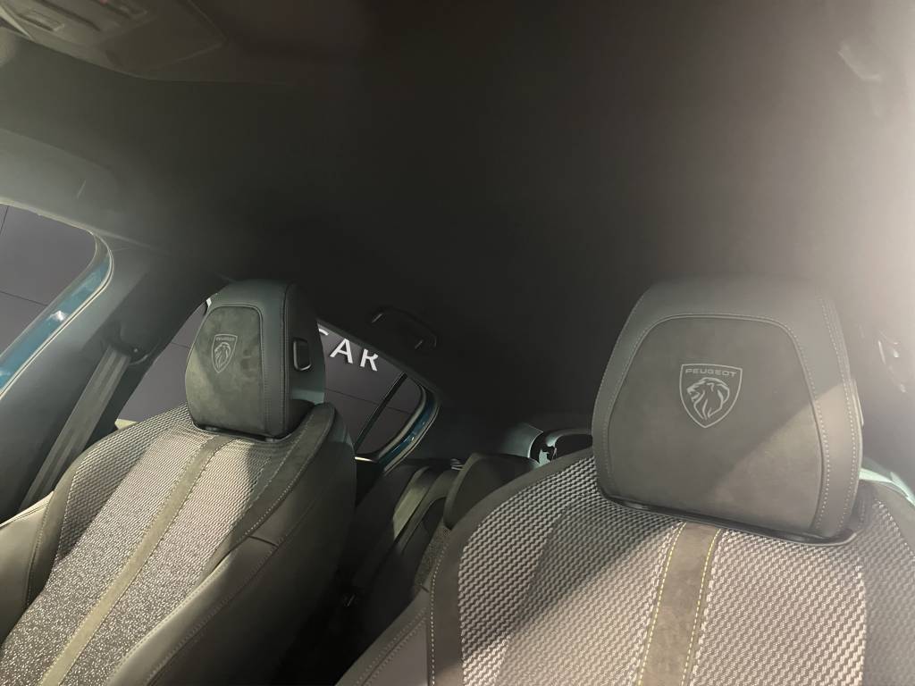 PEUGEOT 308 1.6 PHEV 180 GT-image-9