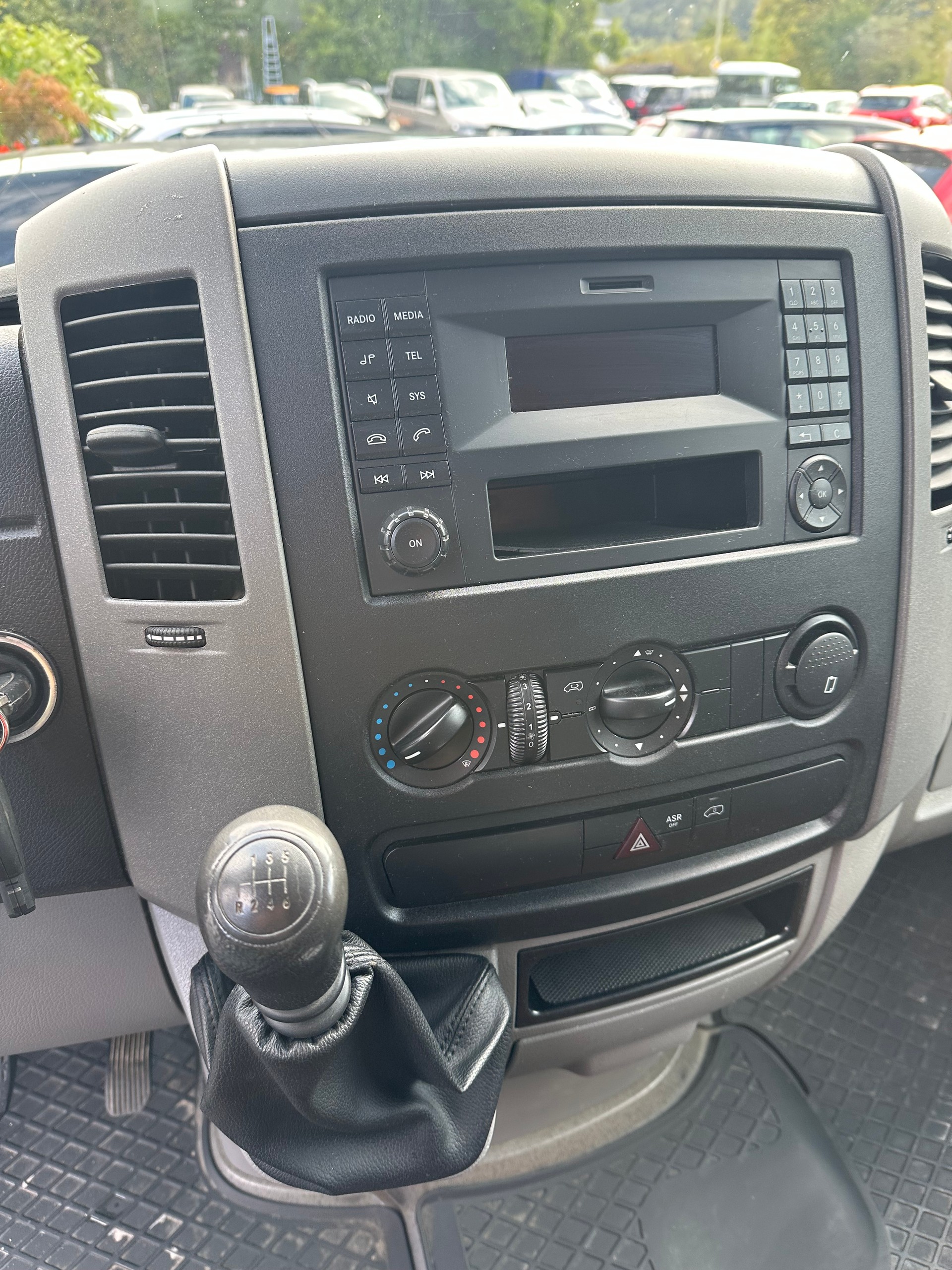 MERCEDES-BENZ Sprinter 314 CDI Standard-image-11