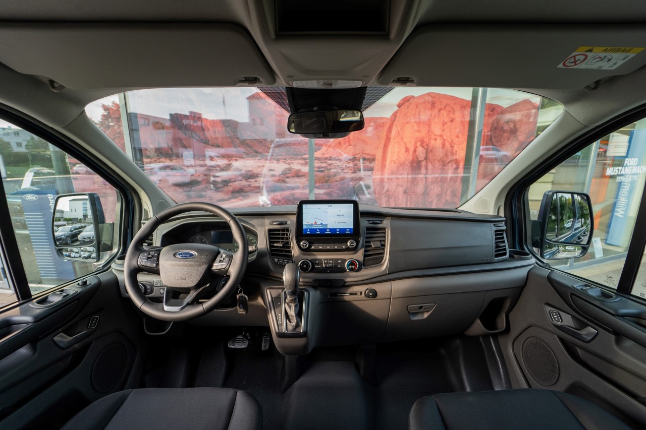 FORD Transit C Nugget 340 L2 2.0 TDCi 150 Plus Aufstelldach-image-5