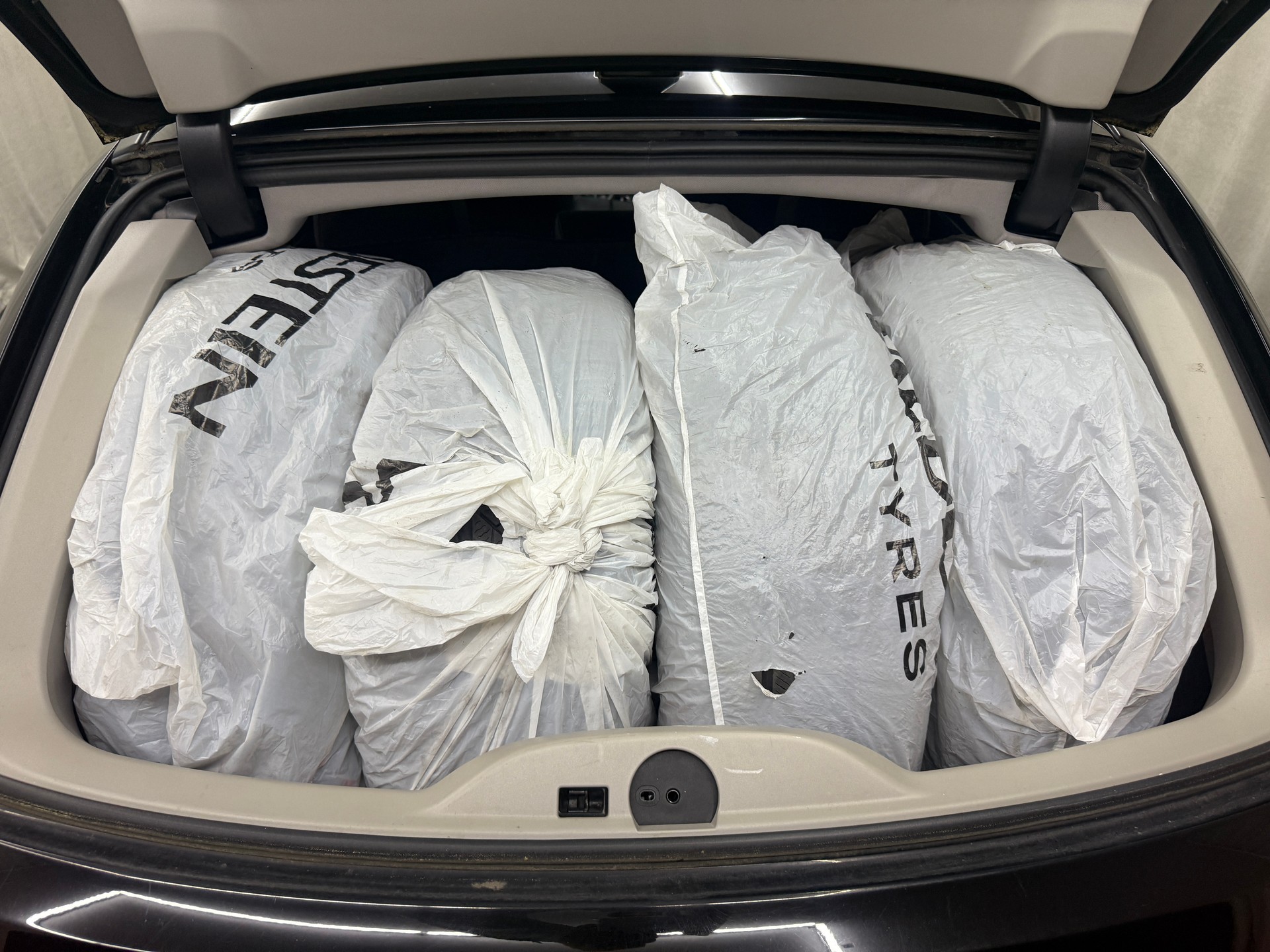 BMW 520d Touring Steptronic-image-13