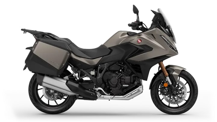 HONDA NT1100 MT**Modell 2026**Neufahrzeug**Matte Warm Ash Metallic**Jetzt reservieren möglich