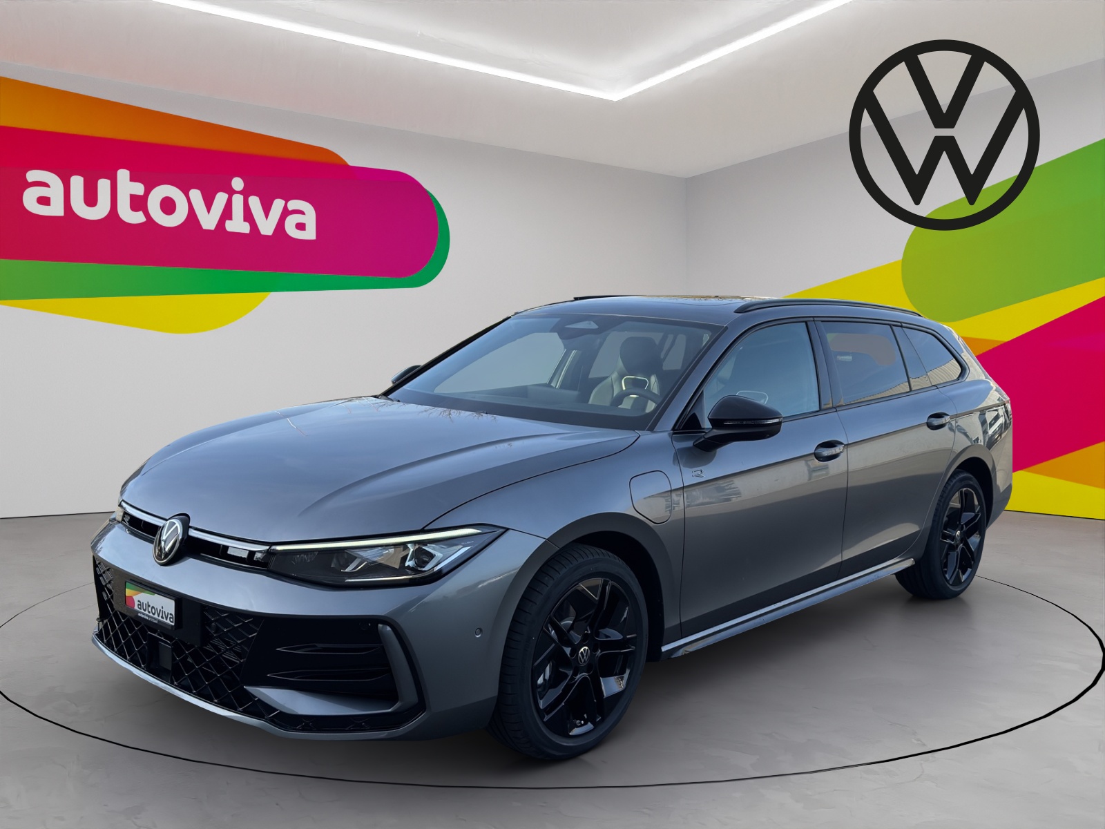 VW Passat Variant 1.5 TSI evo2 Plug-In- Hybrid R-Line DSG-image-0