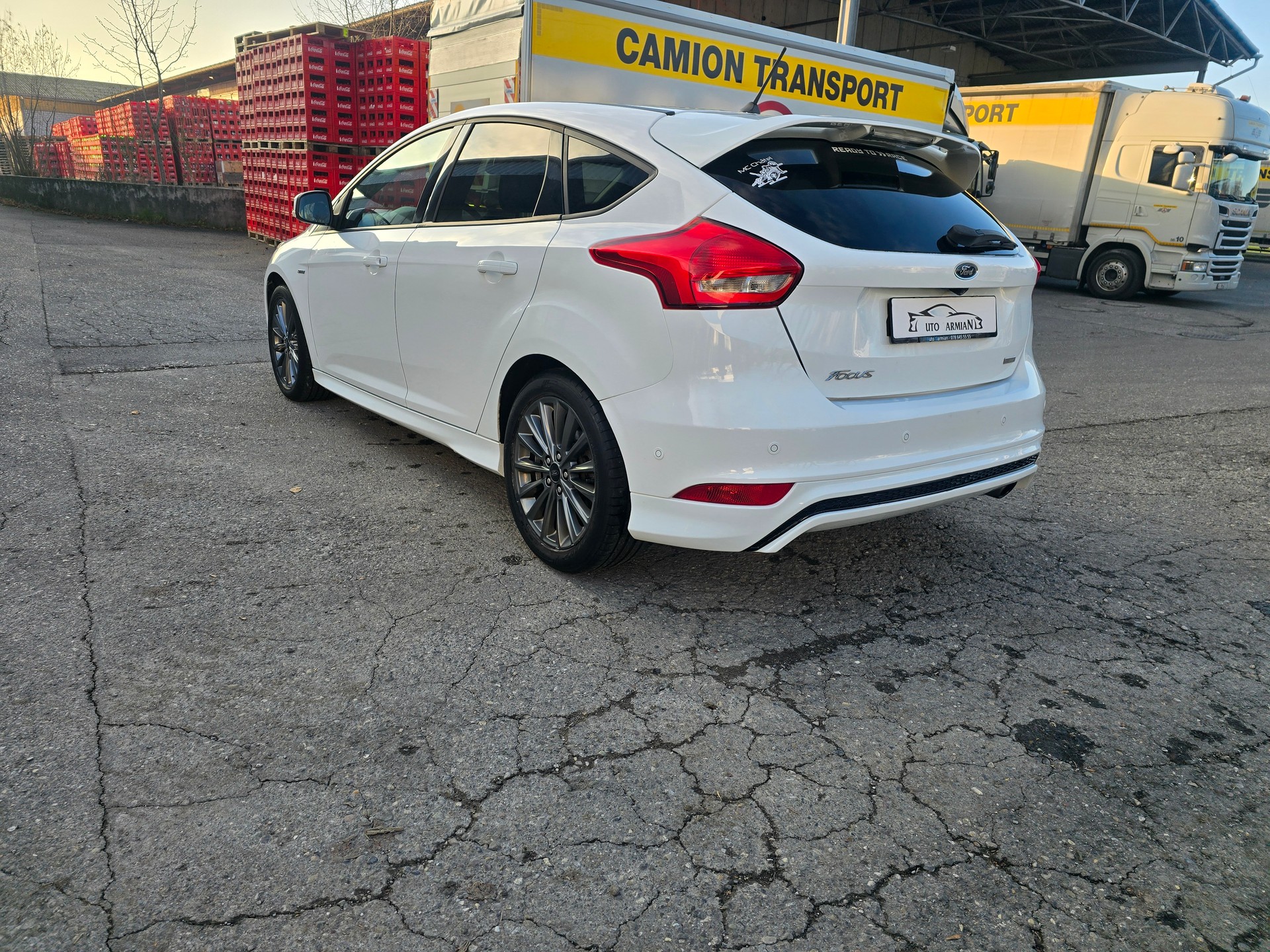 FORD Focus 1.5 SCTi ST Line-image-5