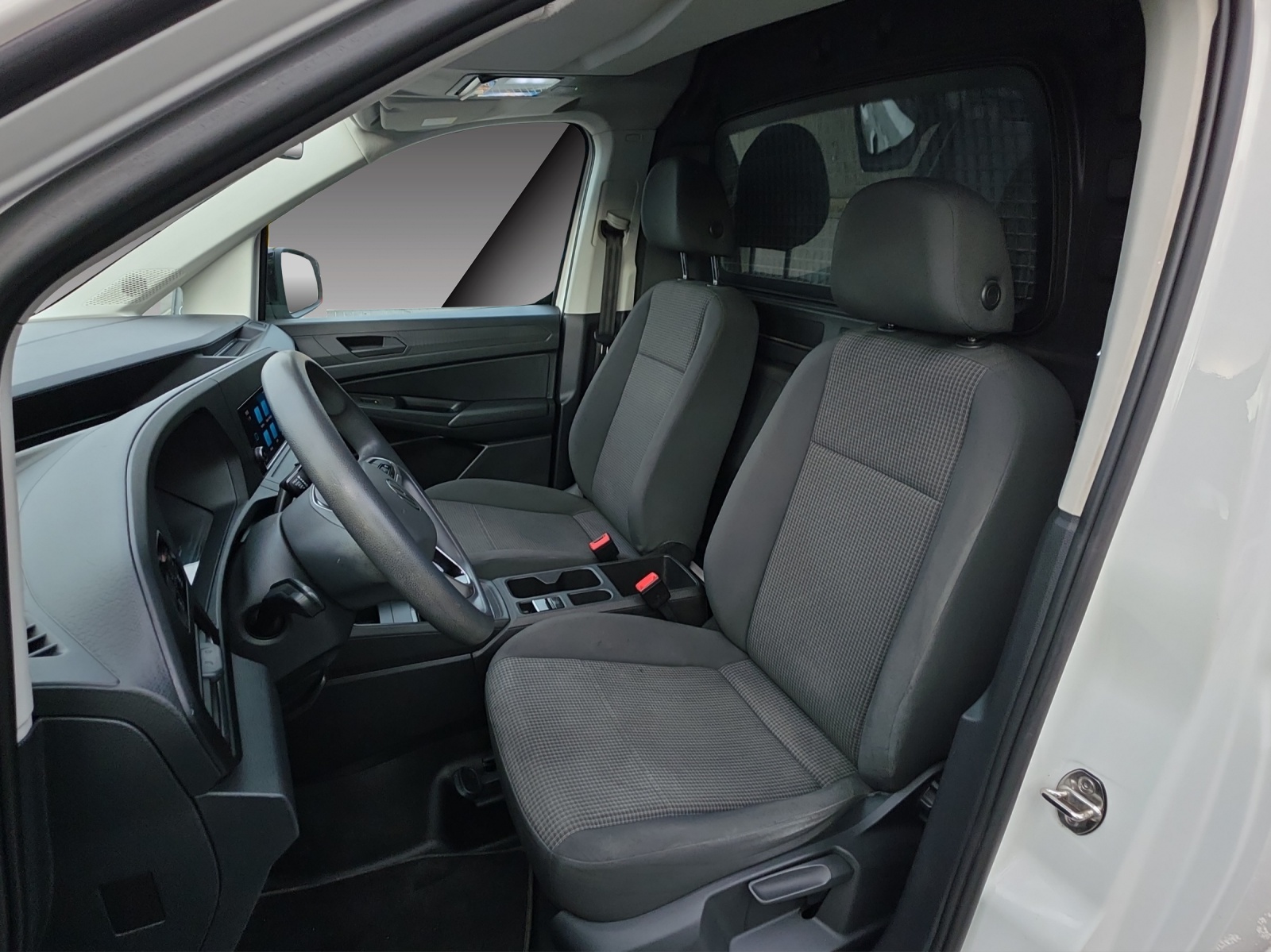VW Caddy Cargo 2.0TDI Entry-image-14