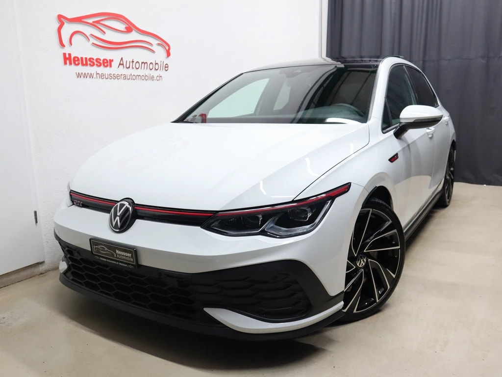 VW Golf 2.0 TSI GTI Clubsport DSG - IQ Light - Navi - Panorama - Kamera - 301 PS-image-0