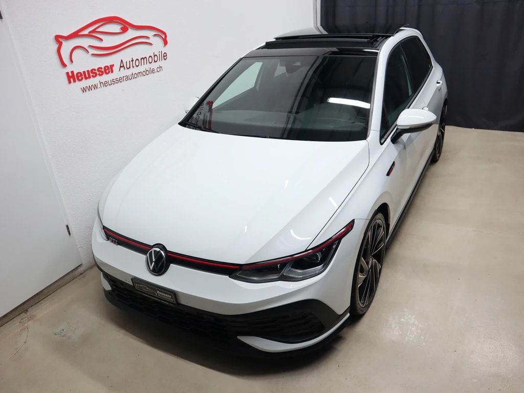 VW Golf 2.0 TSI GTI Clubsport DSG - IQ Light - Navi - Panorama - Kamera - 301 PS-image-2