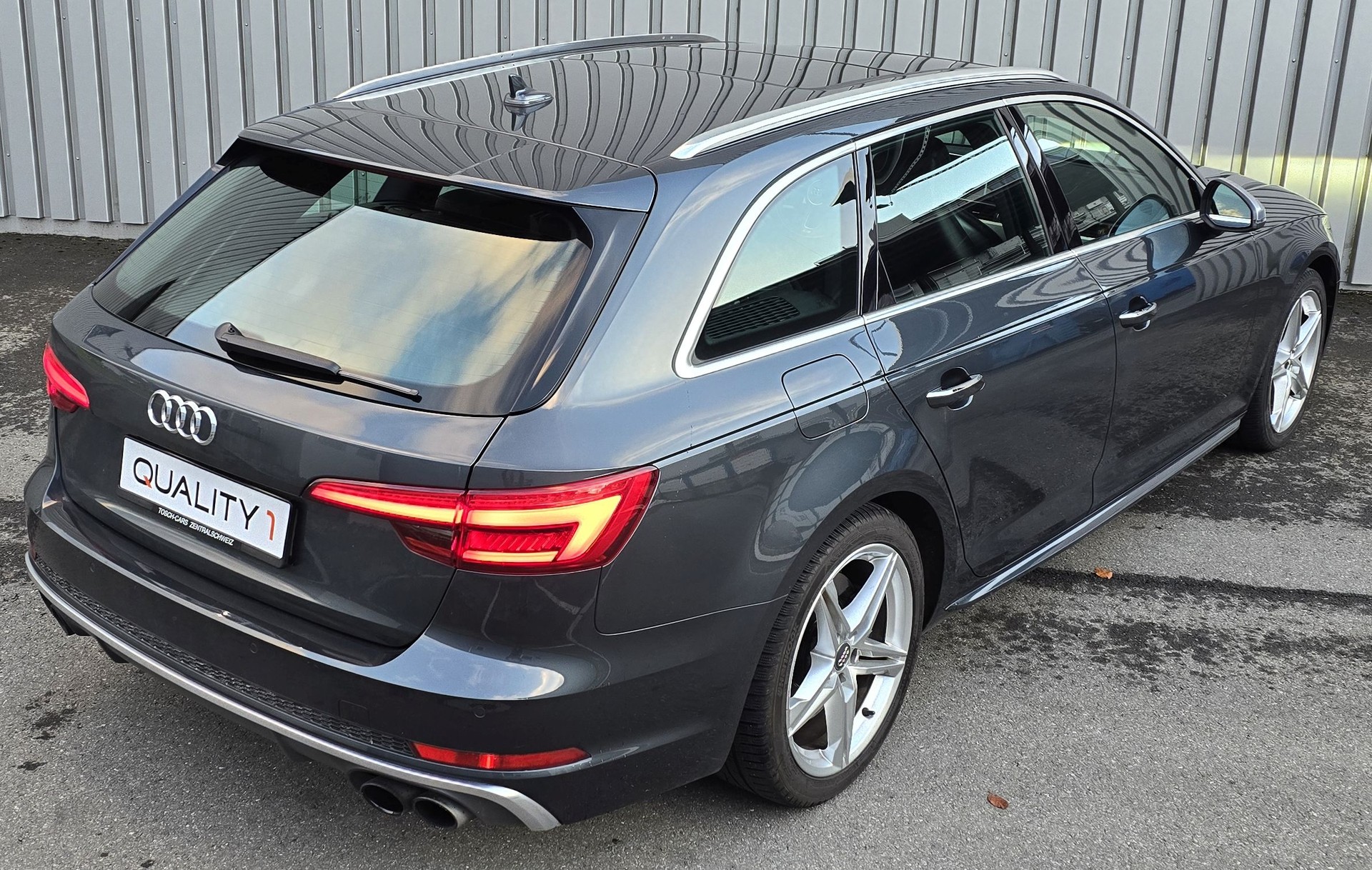 AUDI S4 Avant 3.0 TFSI quattro tiptronic-image-6