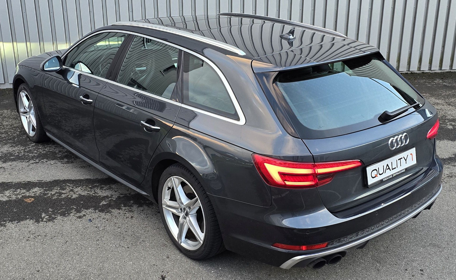 AUDI S4 Avant 3.0 TFSI quattro tiptronic-image-4