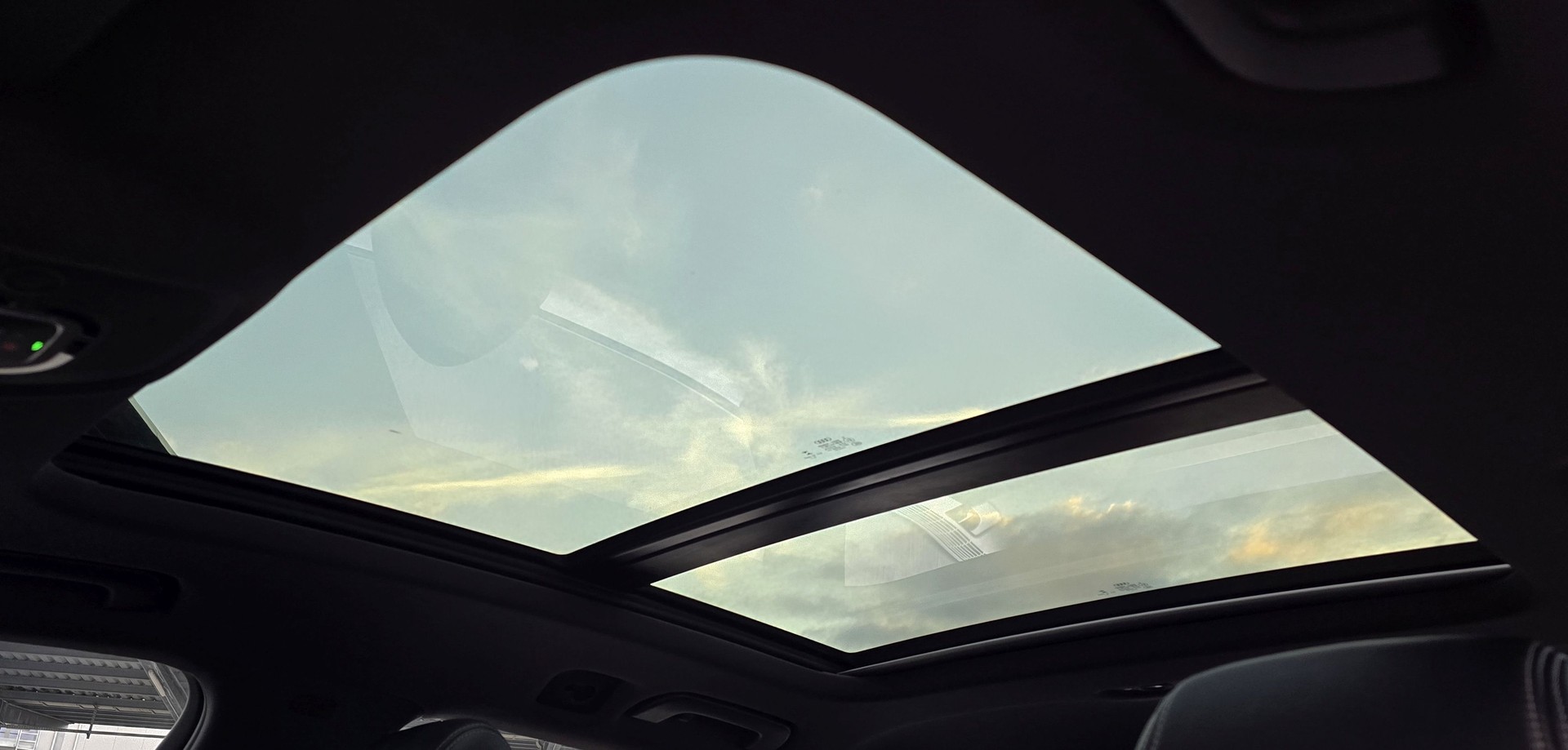 AUDI S4 Avant 3.0 TFSI quattro tiptronic-image-12