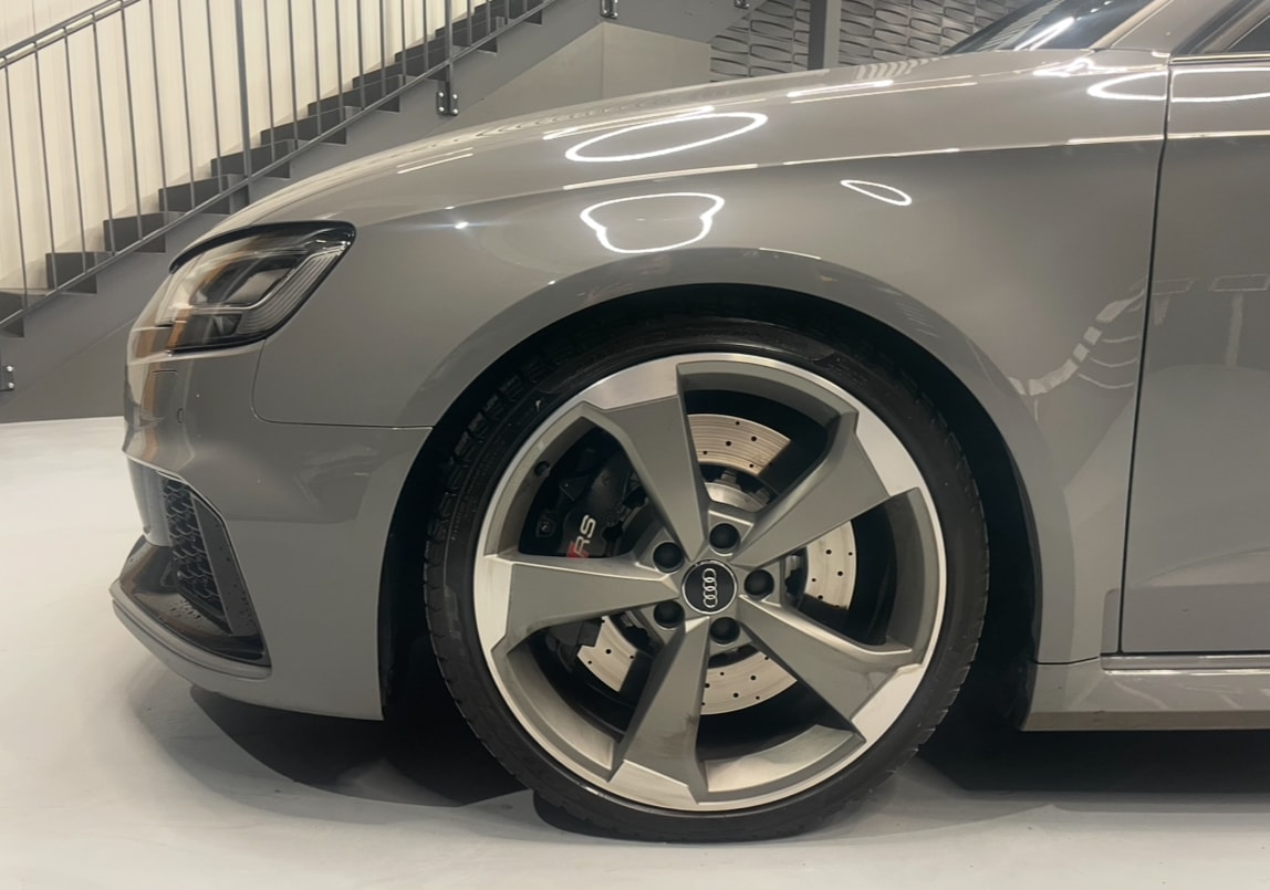 AUDI RS3 Sportback 2.5 TSI quattro S-tronic-image-11