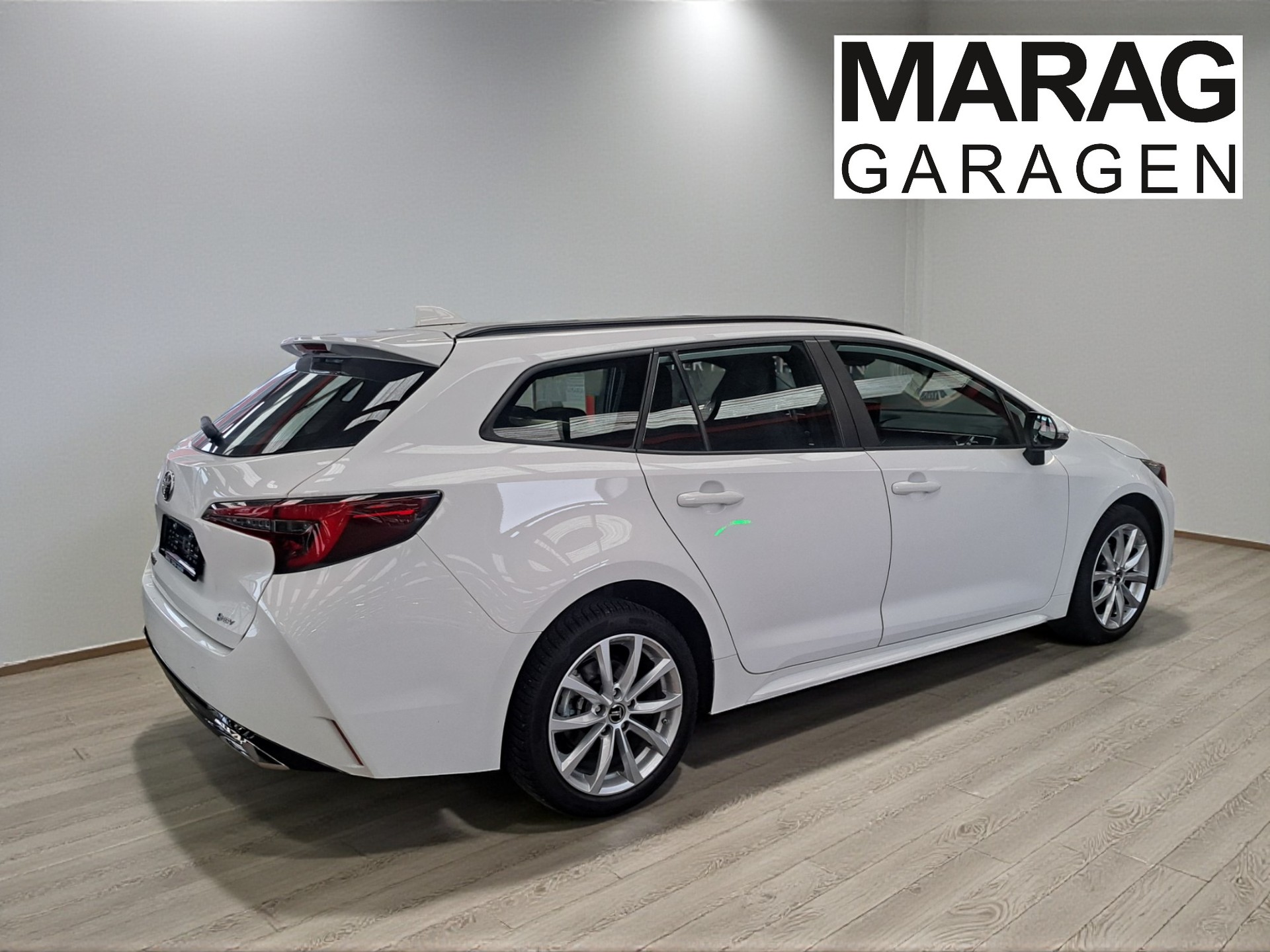 TOYOTA Corolla Touring Sports 1.8 HSD Comfort e-CVT-image-7