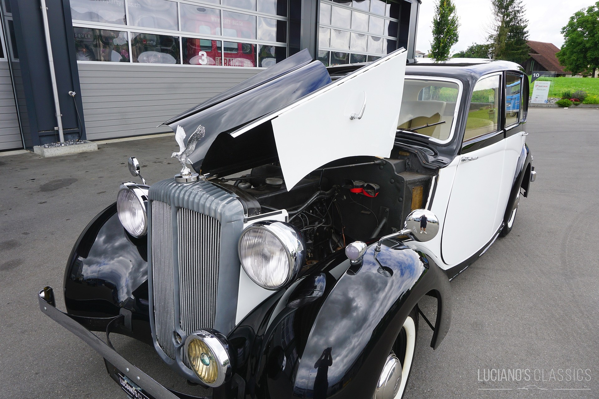 DAIMLER DB 18 Saloon-image-28