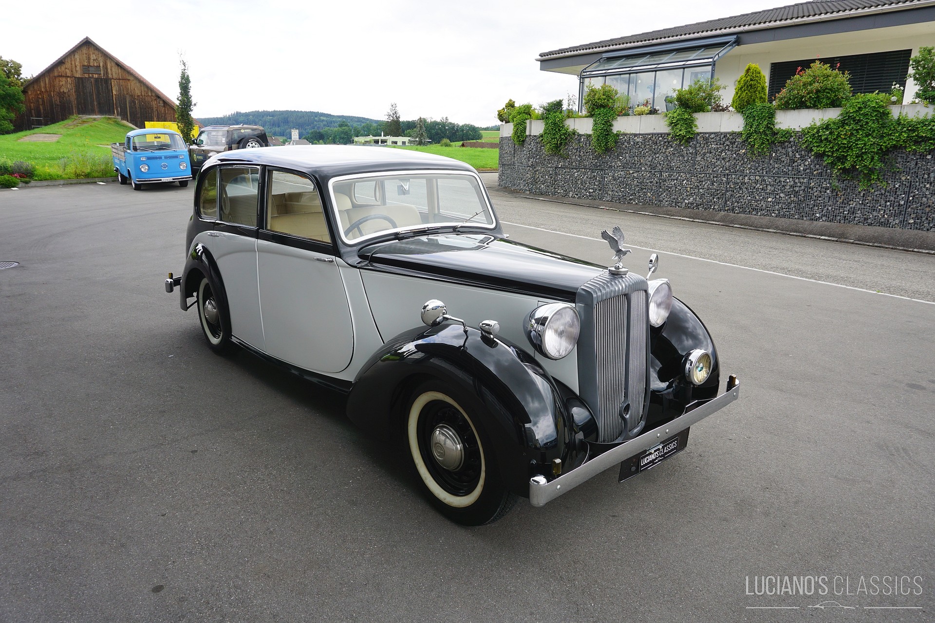DAIMLER DB 18 Saloon-image-5
