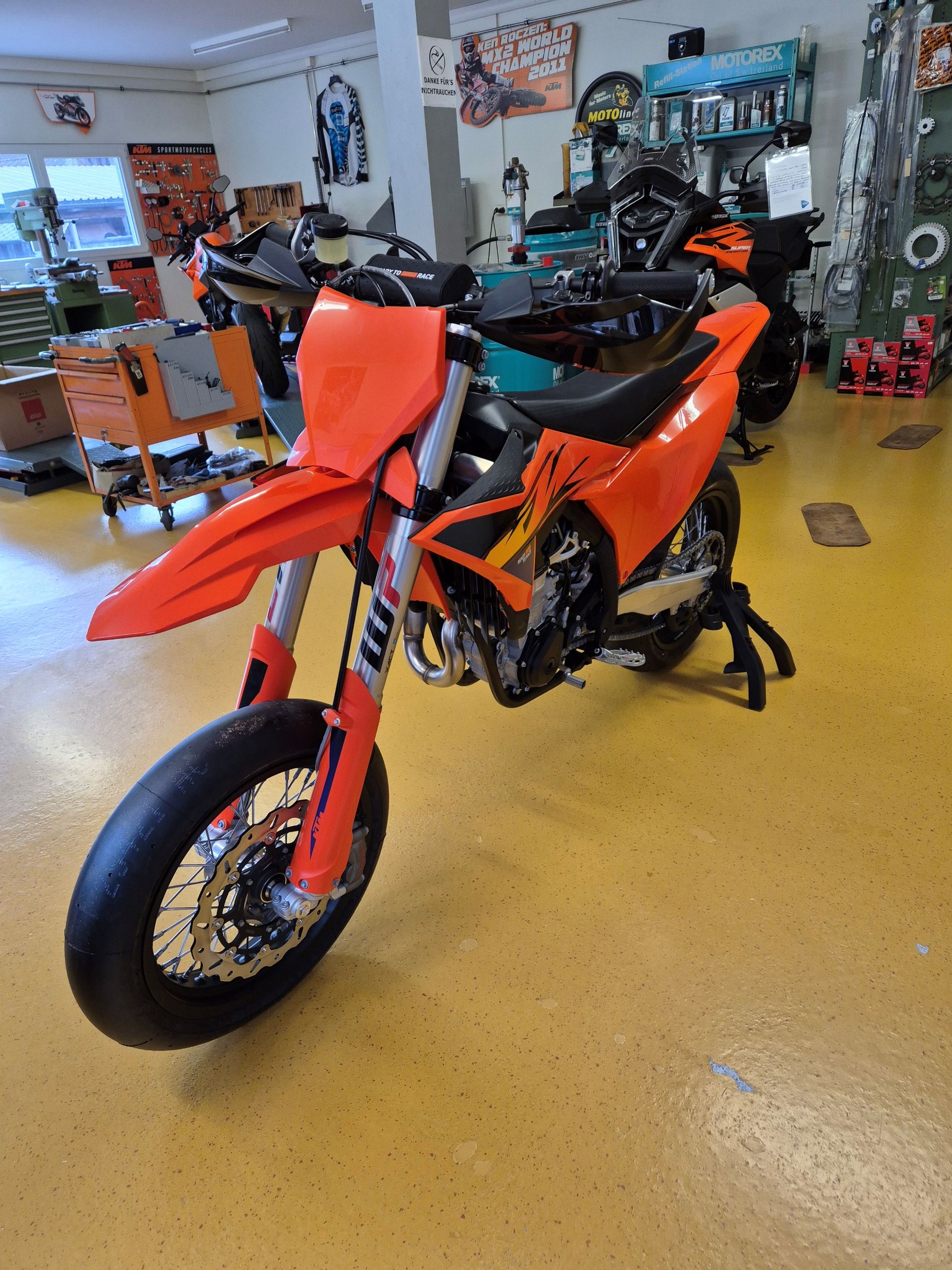 KTM 450 SMR-image-1