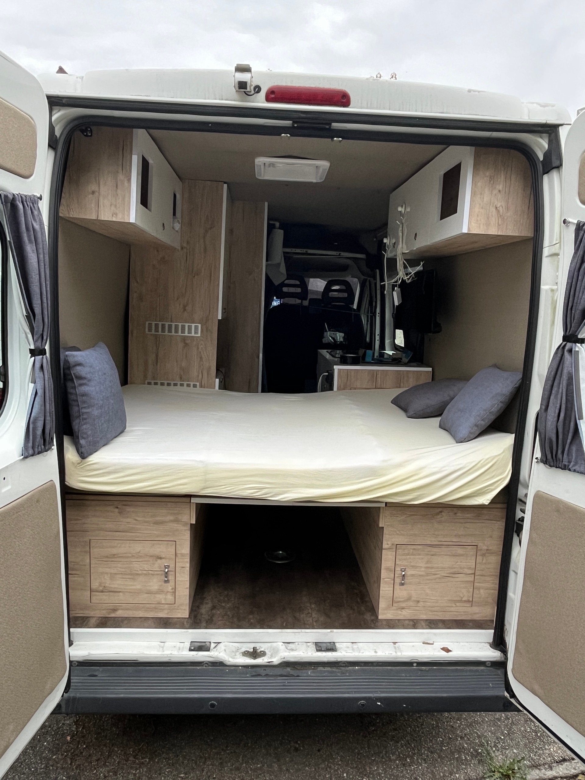 PEUGEOT 225 L2H2 HDI-image-3