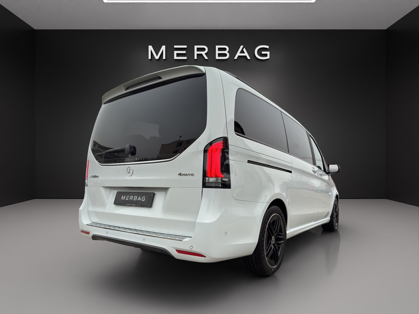 MERCEDES-BENZ V 300 d EXCLUSIVE Swiss Edition 9G-Tronic-image-5