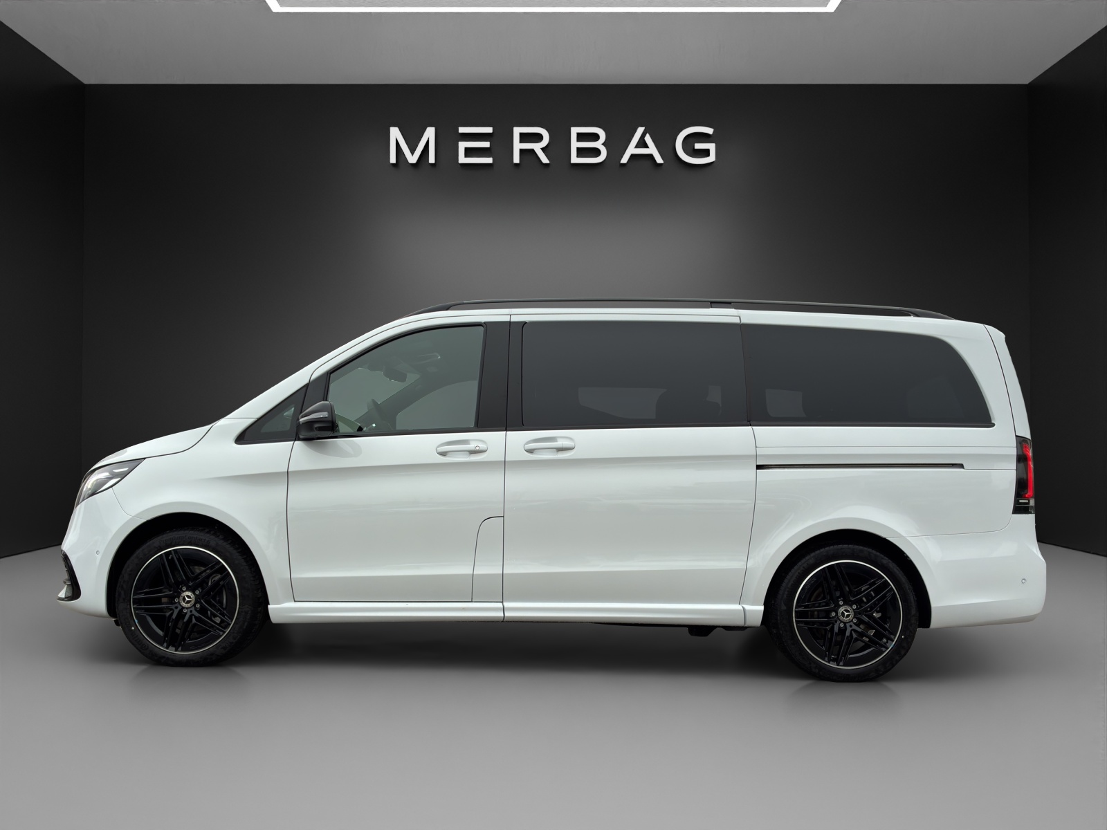 MERCEDES-BENZ V 300 d EXCLUSIVE Swiss Edition 9G-Tronic-image-2