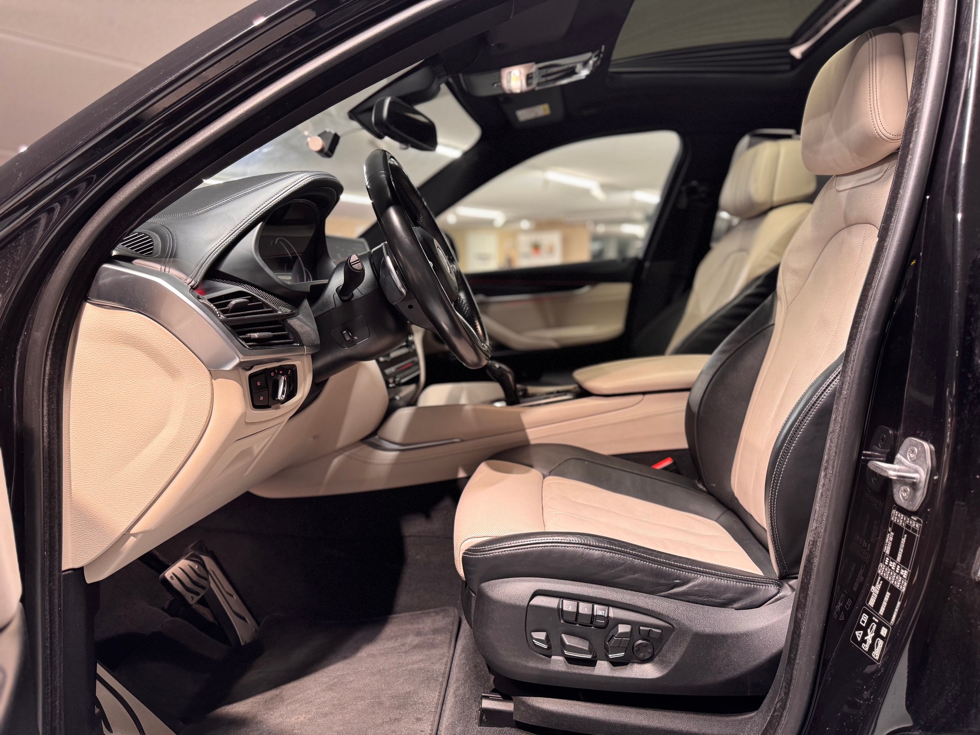 BMW X6 M50d Steptronic-image-10