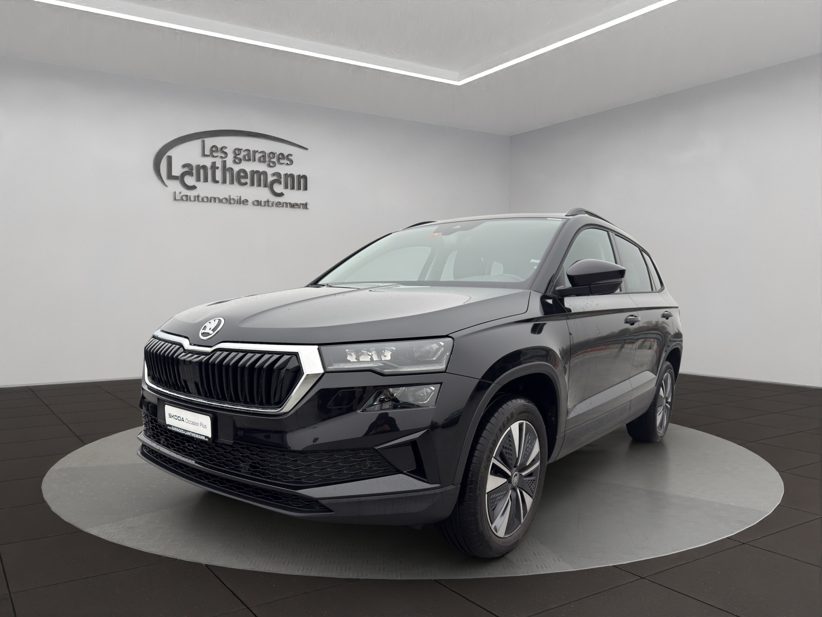 SKODA Karoq 1.5 TSI Dynamic DSG-image-0
