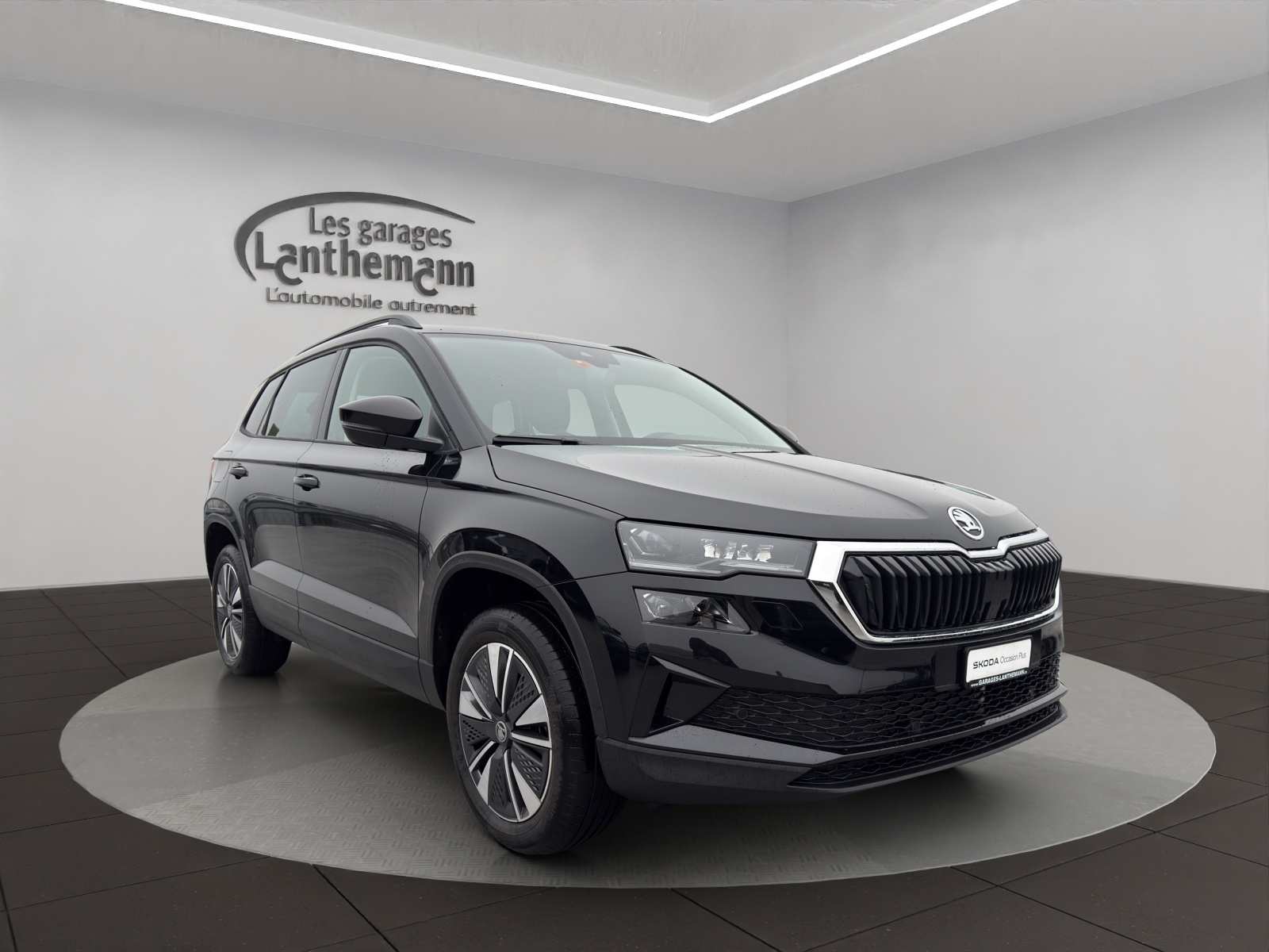 SKODA Karoq 1.5 TSI Dynamic DSG-image-5