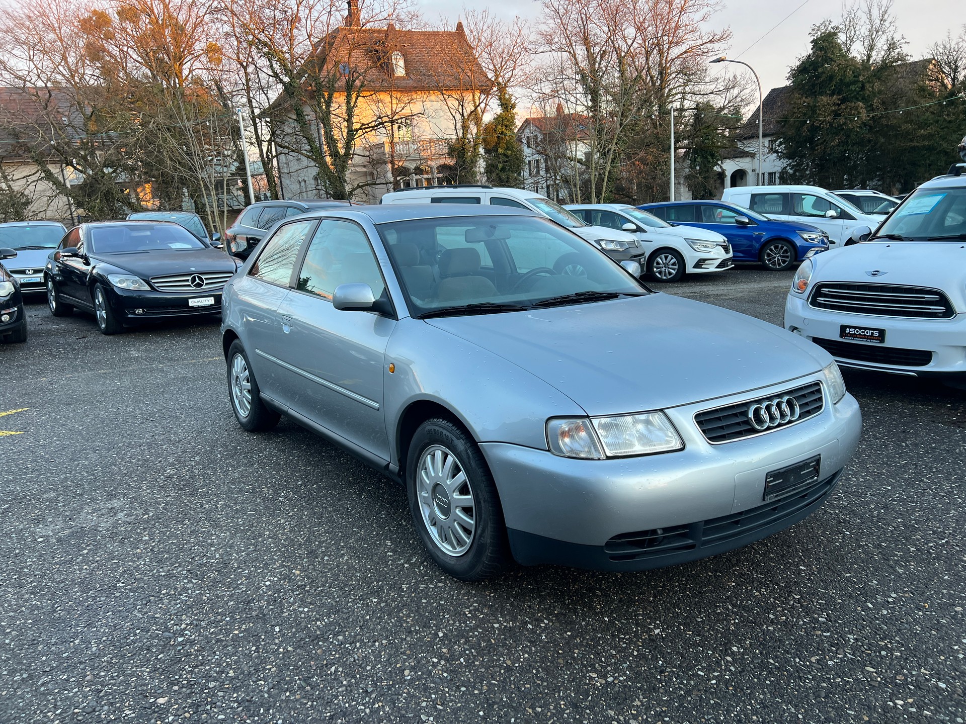 AUDI A3 1.8 T Ambiente-image-3