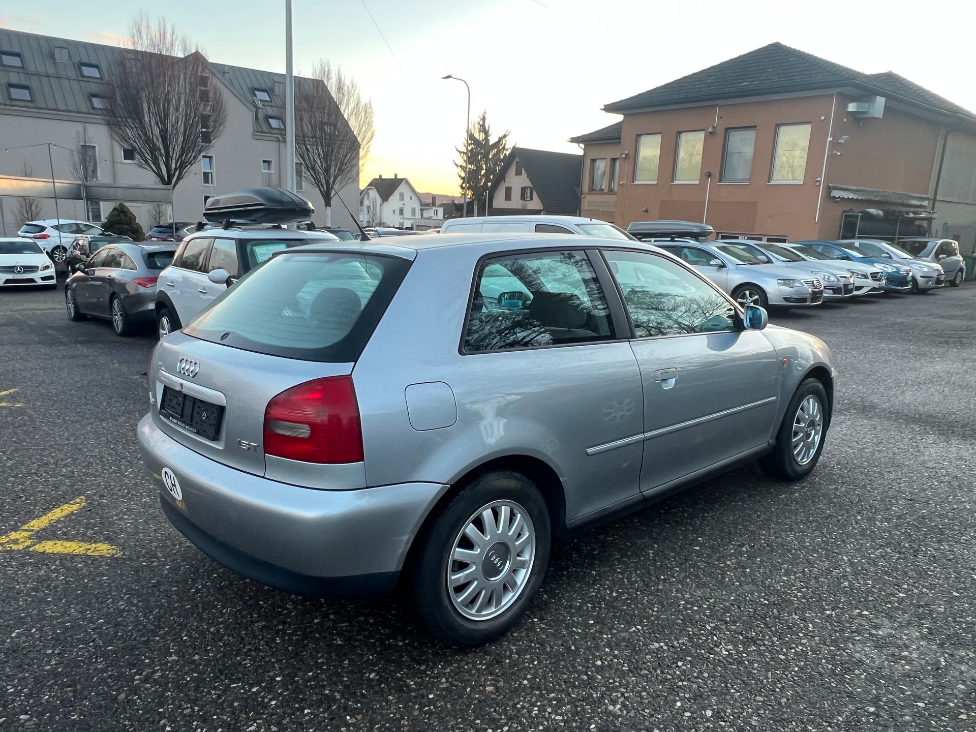AUDI A3 1.8 T Ambiente-image-8